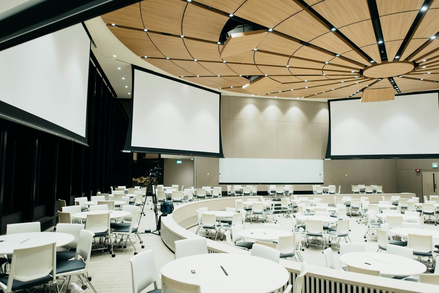 La Cumbre SBC de Norteamérica será sede de un simposio tribal 1 Event white screens