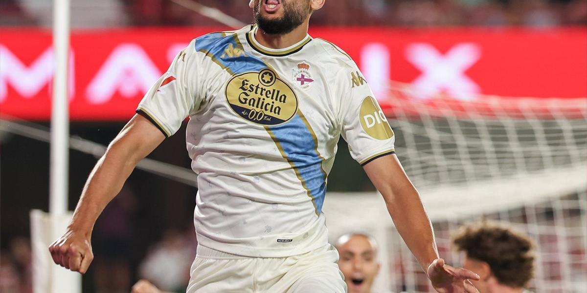 The Dépor will play with the Galicia shirt in solidarity with those affected by fires 1 68A994970D969.R D.579 582 10000