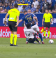 Tchouameni va al suelo contra Dendoncker