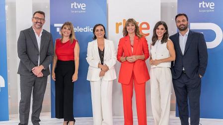 El futuro de Lourdes Maldonado en RTVE, tras su estreno en el 'Telediario de Fin de Semana' 2 RTVE refuerza su equipo de presentadores de los Telediarios para la temporada 2025/2026