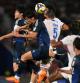 Elyaz Zidane, en pugba con el japonés Kazunari Kita