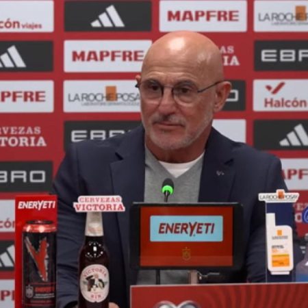 De la Fuente: “El mejor jugador que tiene esta selección es el equipo”