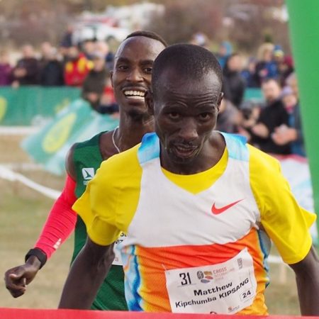 Mathew Kipsang se corona en el 21º Cross Internacional de Atapuerca con un final impresionante
