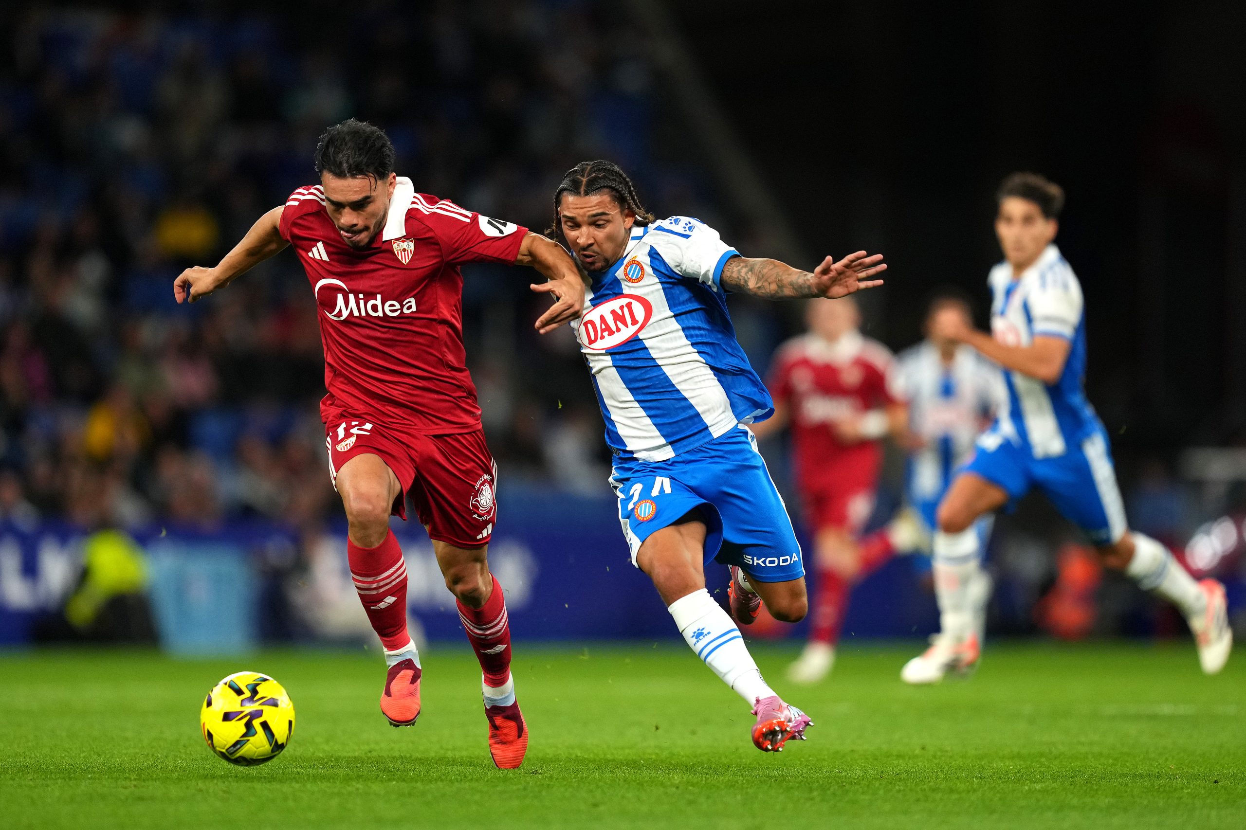 Los 5 Momentos Clave del Vibrante Espanyol vs Sevilla: Una Batalla de Pasiones en Cornellà 1 6924c950da0ff scaled