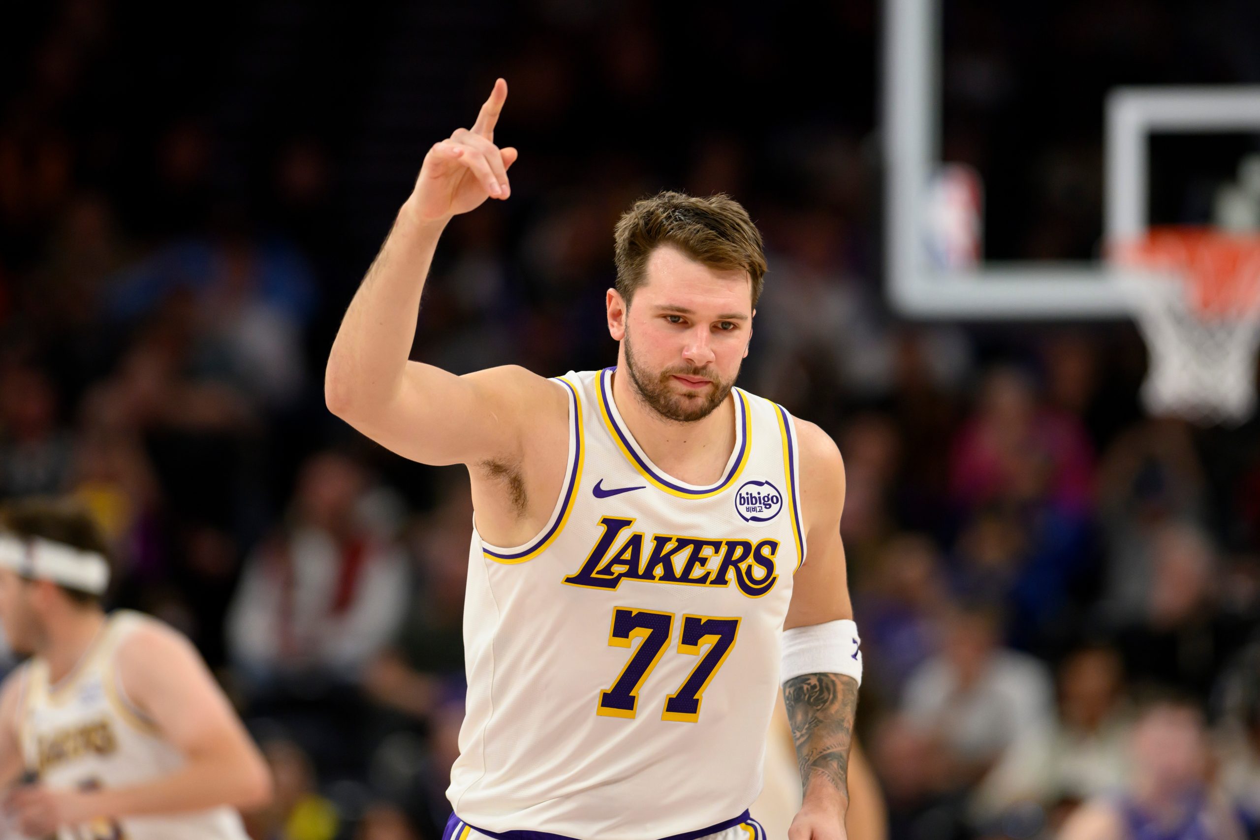 La Copa de la NBA: Luka Doncic Agradece la Mejora en la Pista Tras Controversia en el Derbi Angelino 1 69269e33ced3f scaled