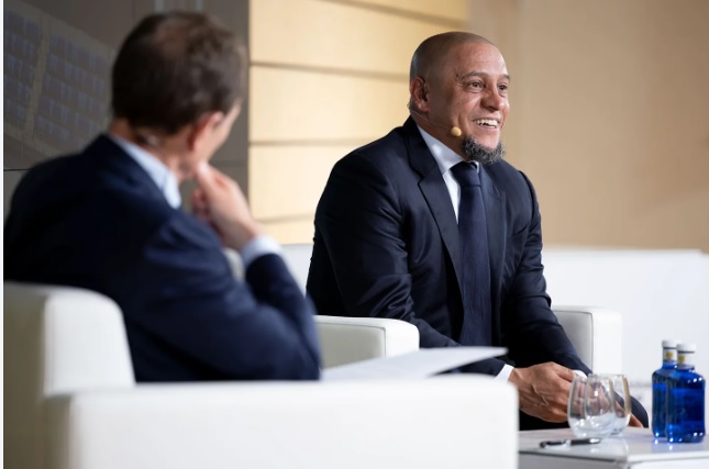 Roberto Carlos: The Famous Fullback Who Conquers Hearts and Faces a Cardiac Procedure