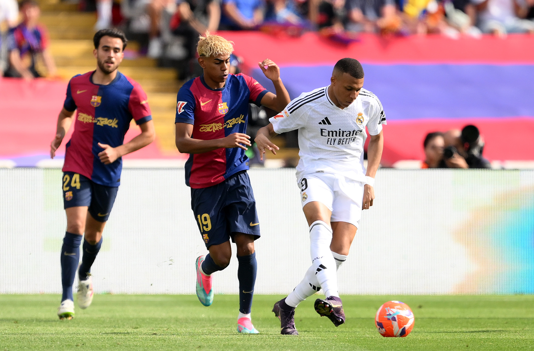 FC Barcelona and Real Madrid Dominate the Distribution of Television Rights of LaLiga 2024-25: What Does It Mean for Them?
