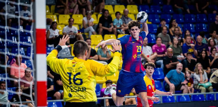 The Future Shines: Adrián Sola Signs His First Professional Contract with Barça until 2028