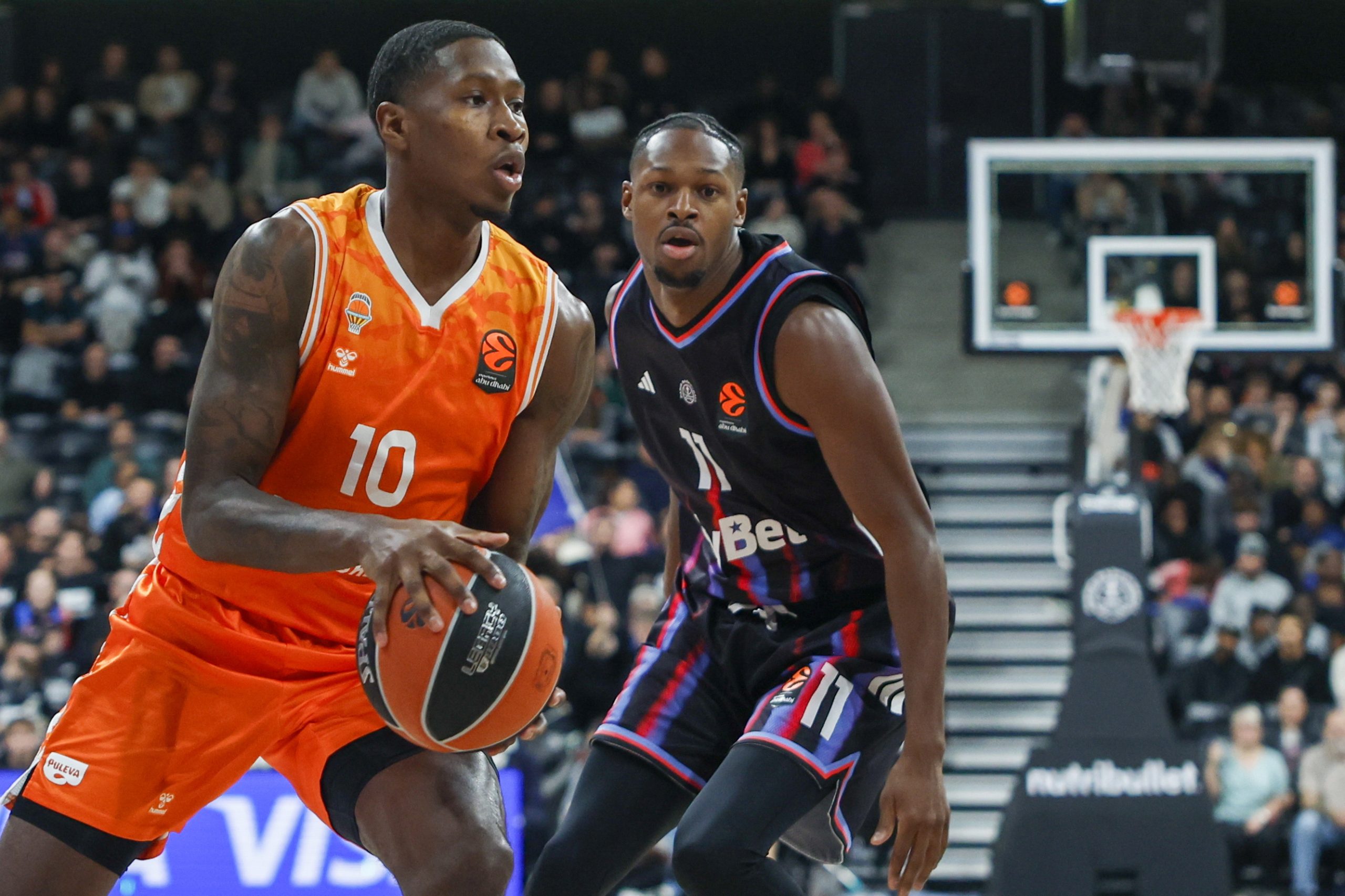 5 Momentos Clave del Impactante Duelo entre Olympiacos y Valencia Basket en EuroLiga 5 Momentos Clave del Impactante Duelo entre Olympiacos y Valencia Basket en EuroLiga
