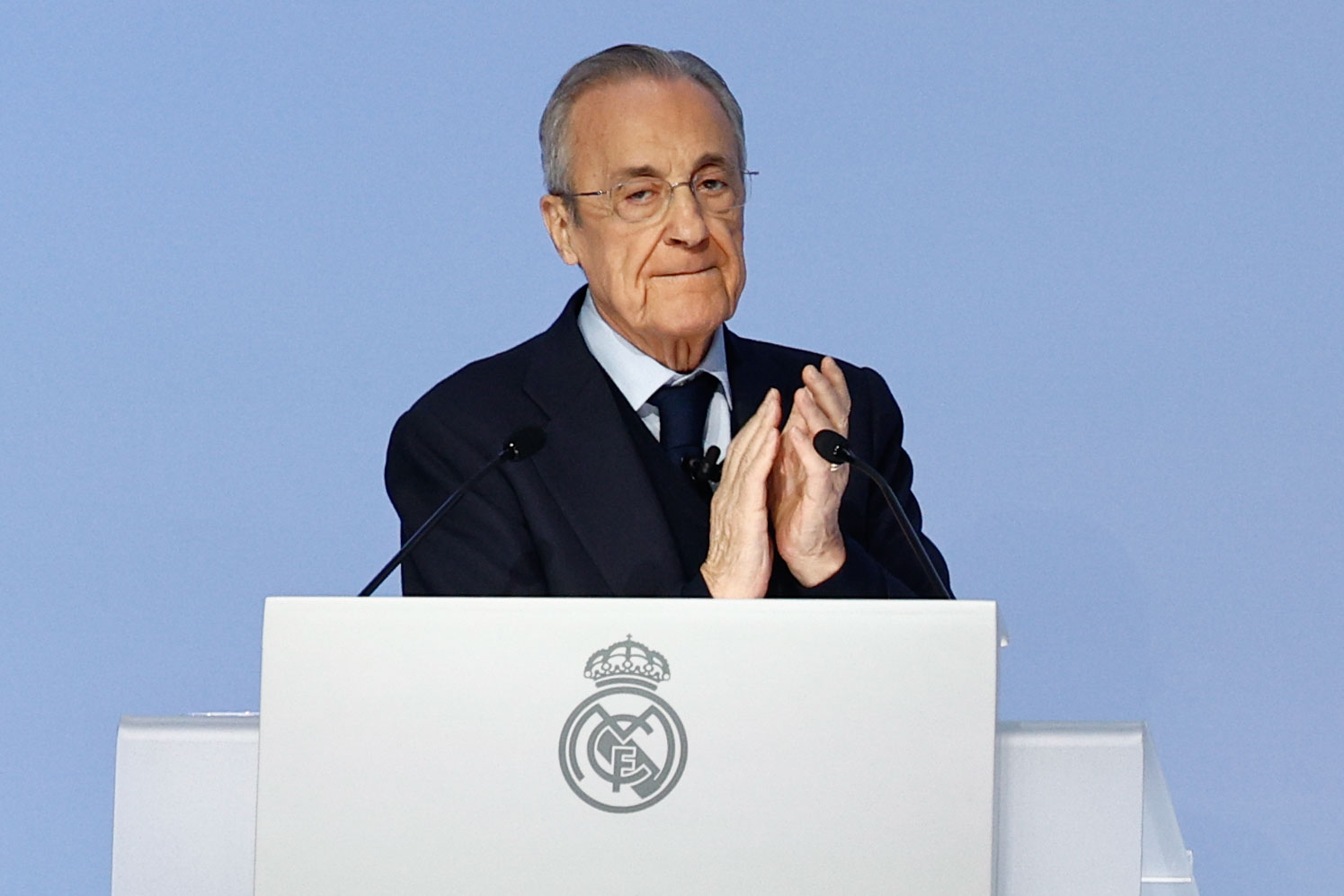 Real Madrid in the Transfer Market: What to expect in January 2024? The Keys to Florentino Pérez's Strategy