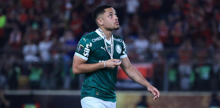 Vitor Roque: El Resurgir de un Talento que Deslumbró en Palmeiras y Atrae el Interés de Europa Vitor Roque: El Resurgir de un Talento que Deslumbró en Palmeiras y Atrae el Interés de Europa
