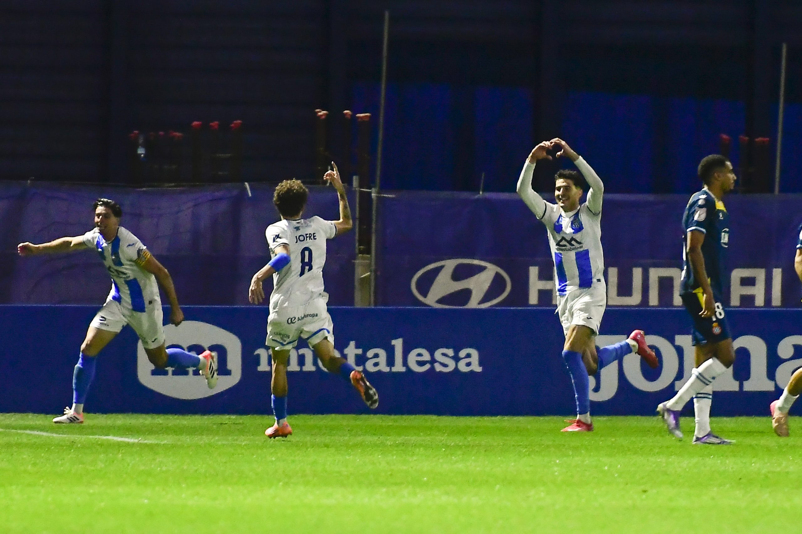 Vive la emoción: ¡El Atlético Baleares se enfrenta al gigante Atlético de Madrid en la Copa del Rey!