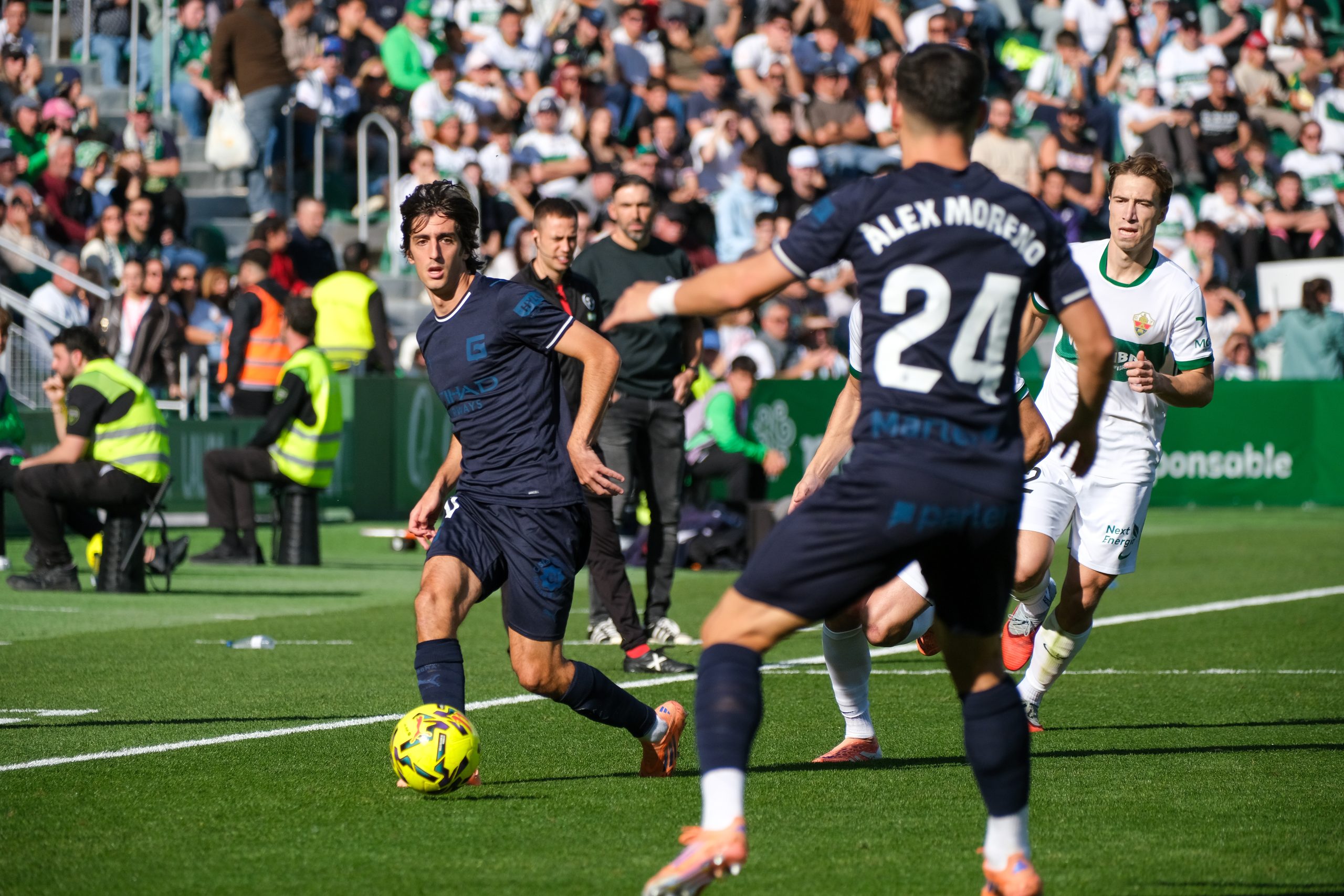 Elche 3-0 Girona: Una Derrota Abrumadora que Aumenta la Crisis Catalana Elche 3-0 Girona: Una Derrota Abrumadora que Aumenta la Crisis Catalana