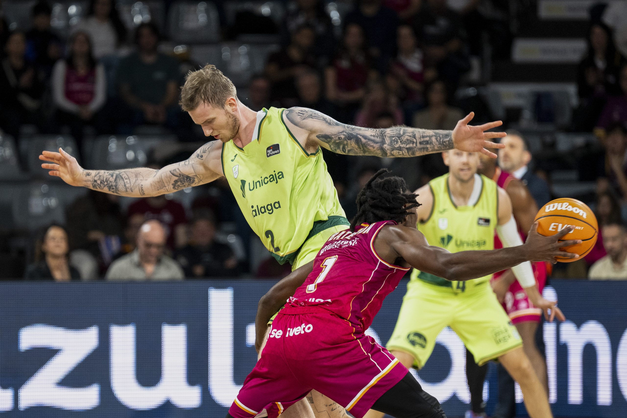 Hiopos Lleida Looks for Resurgence Against Undefeated Surne Bilbao: Can They Break the Bad Streak?