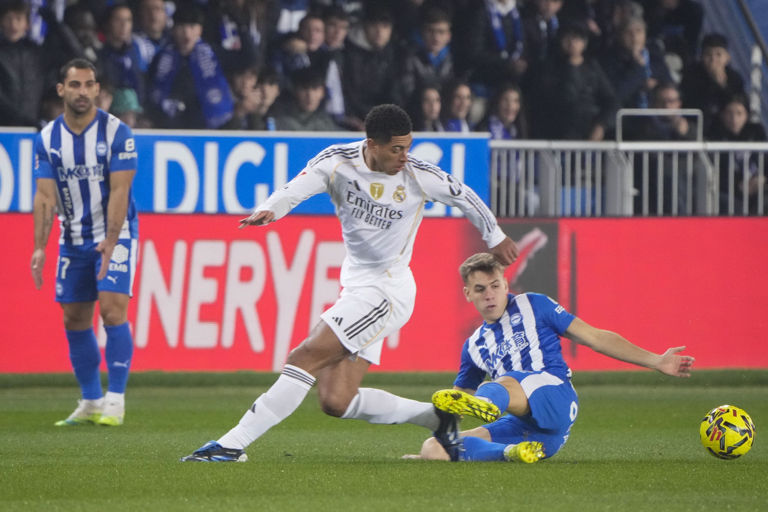 Real Madrid y Mbappé: Un Inicio de Partido Prometedor en Vitoria que Termina en Polémica