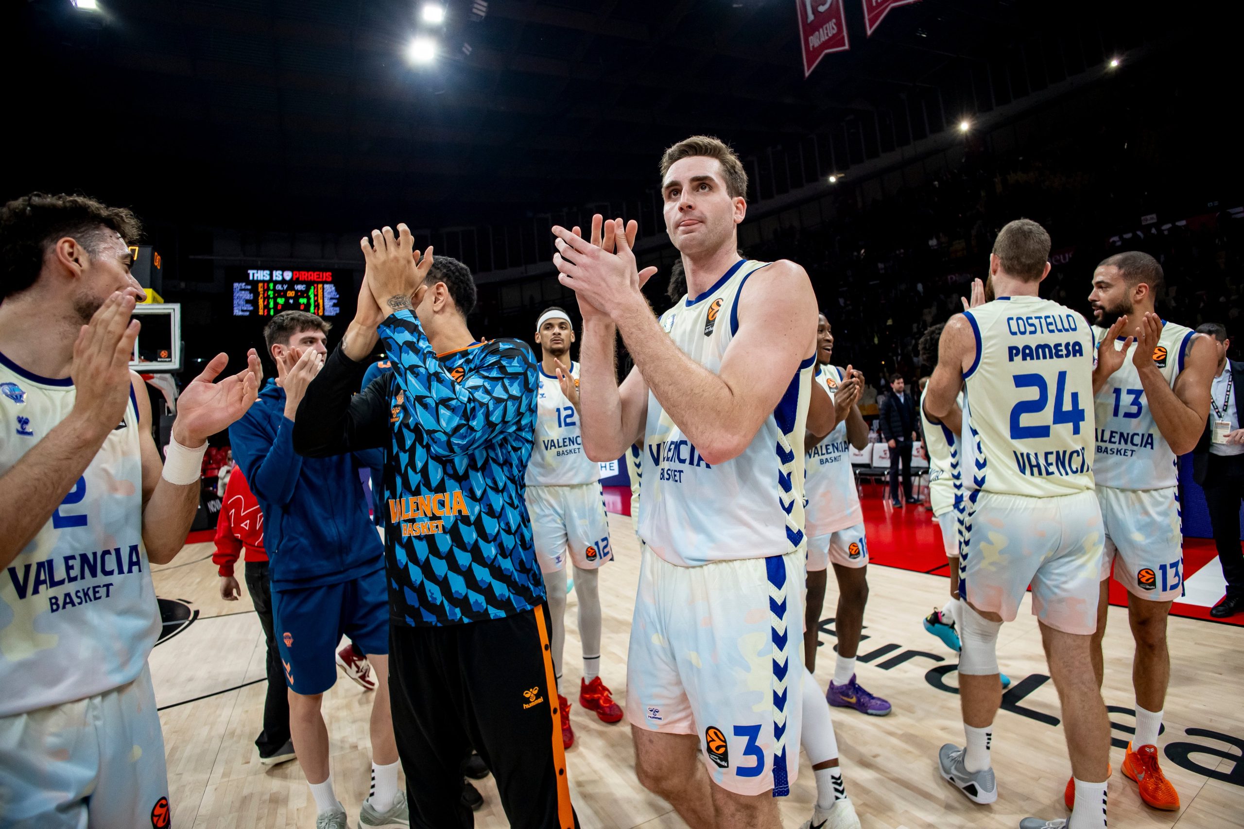 Valencia Basket Logra una Increíble Quinta victoria Consecutiva en Euroliga: 99-92 Frente a Olympiacos Valencia Basket Logra una Increíble Quinta victoria Consecutiva en Euroliga: 99-92 Frente a Olympiacos
