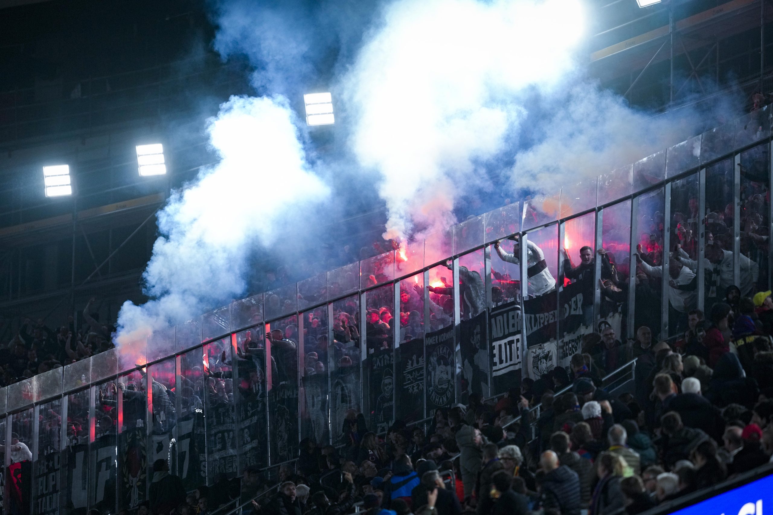 UEFA Imposes Very Harsh Sanction on Eintracht Frankfurt: €46,000 and Ban on Ticket Sales UEFA Imposes Very Harsh Sanction on Eintracht Frankfurt: €46,000 and Ban on Ticket Sales