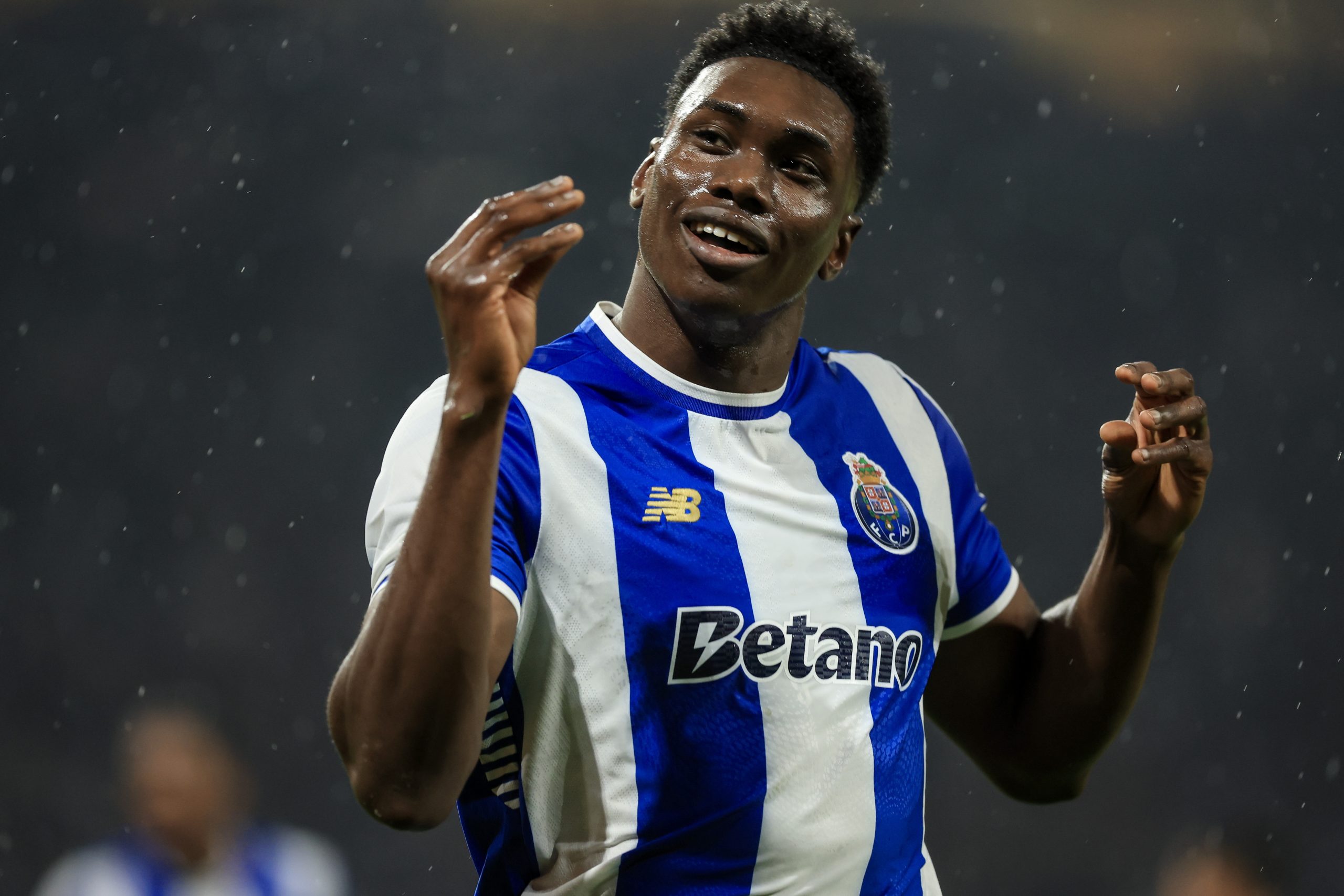 El Porto se Clasifica y se Prepara para un Clásico Contra el Benfica: 4 Goles que Marcan el Camino a los Cuartos de Final El Porto se Clasifica y se Prepara para un Clásico Contra el Benfica: 4 Goles que Marcan el Camino a los Cuartos de Final