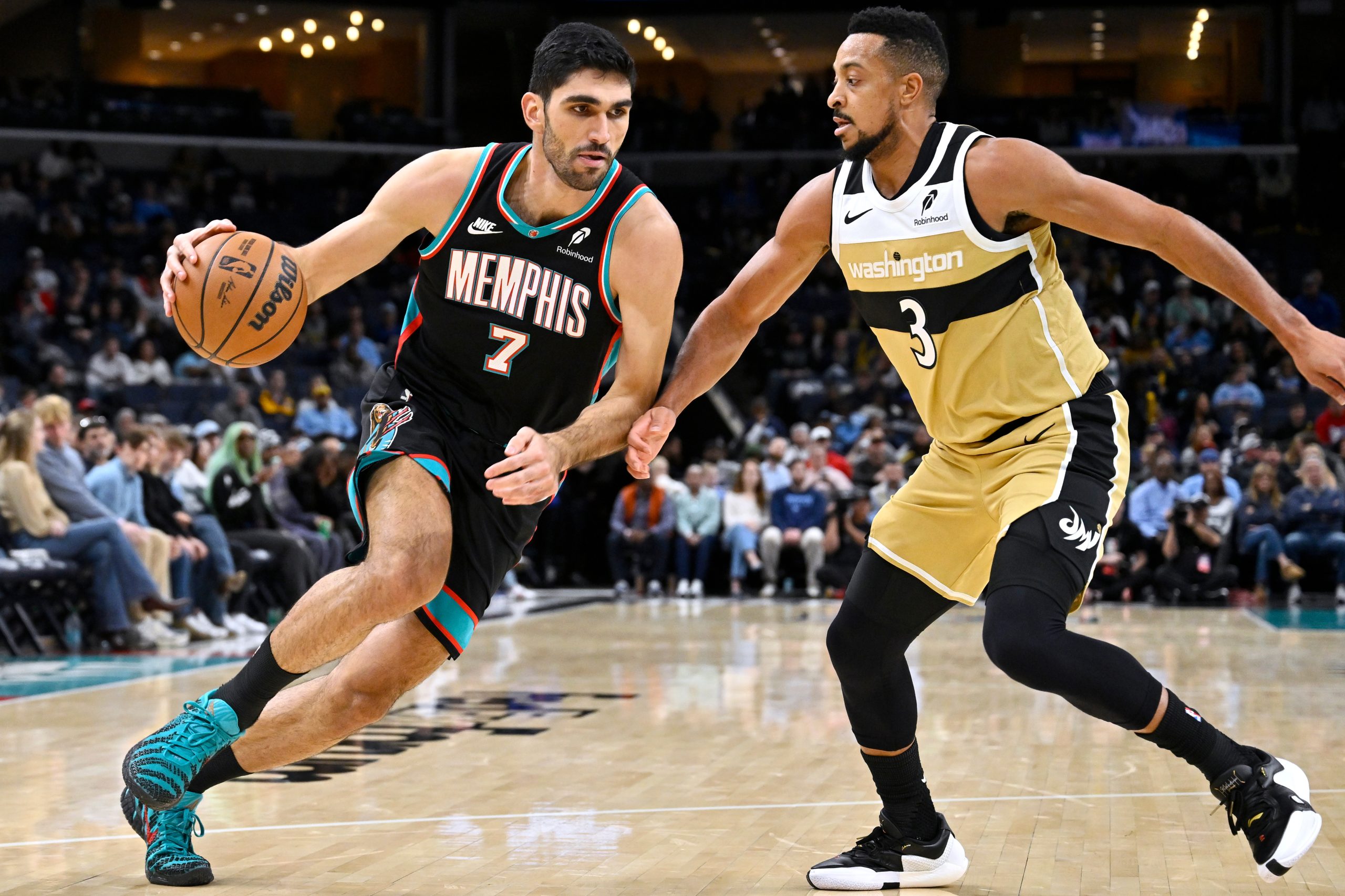 37 Points from Santi Aldama: An Outstanding Record But Painful Defeat for the Grizzlies