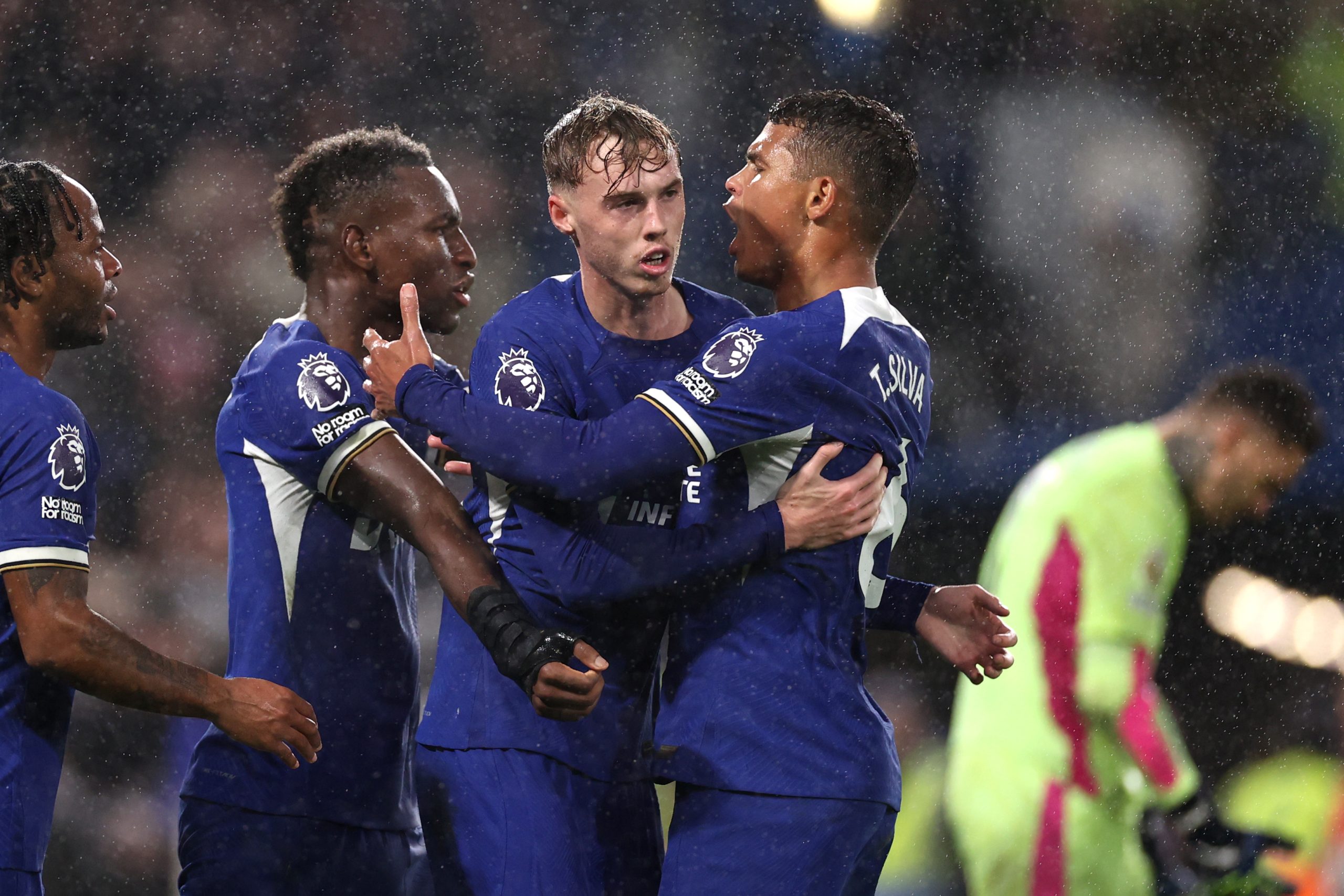 ¡Bomba en Londres! Sterling Deja el Chelsea en Libertad ¡Bomba en Londres! Sterling Deja el Chelsea en Libertad