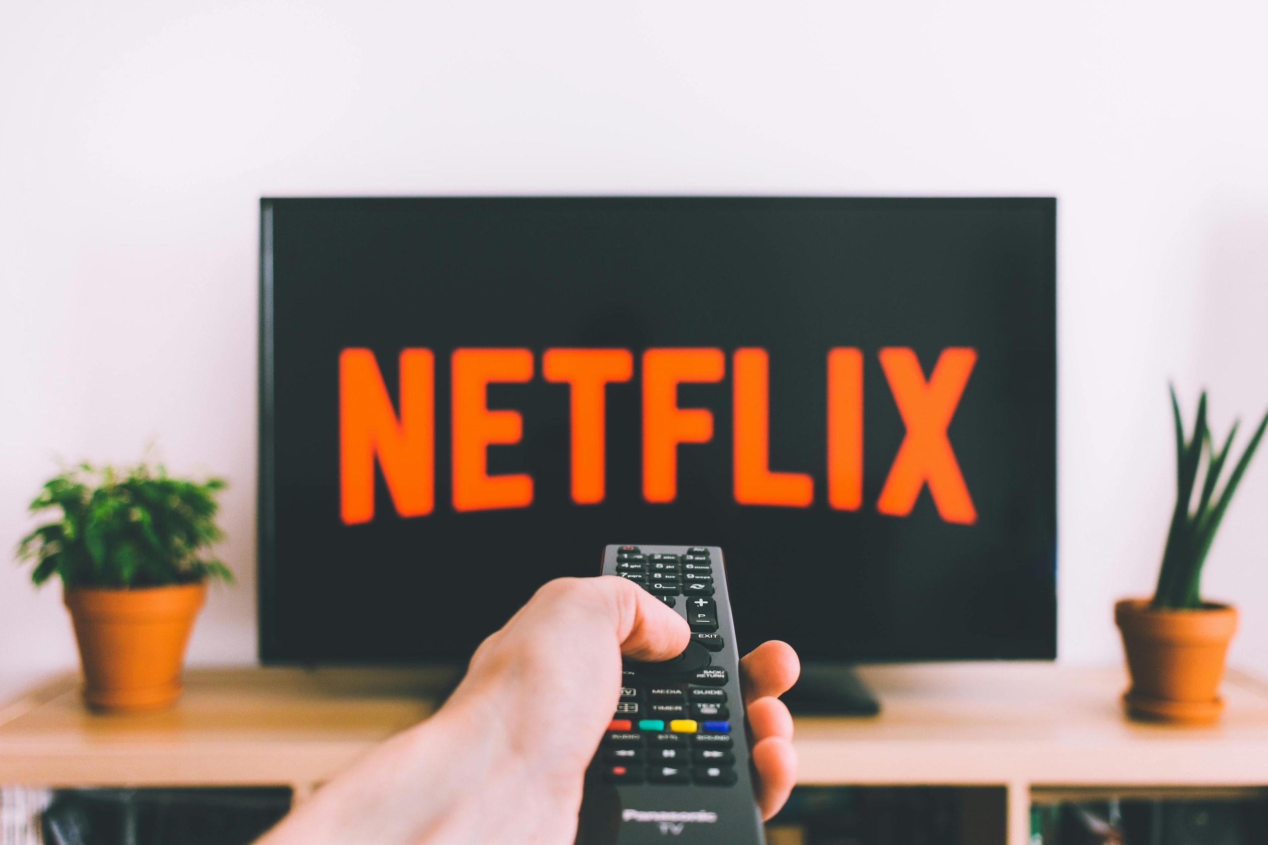 ¡Gran Sorpresa! Netflix Confirma la Sexta Temporada de 'Emily en París' que Deslumbra a sus Fans