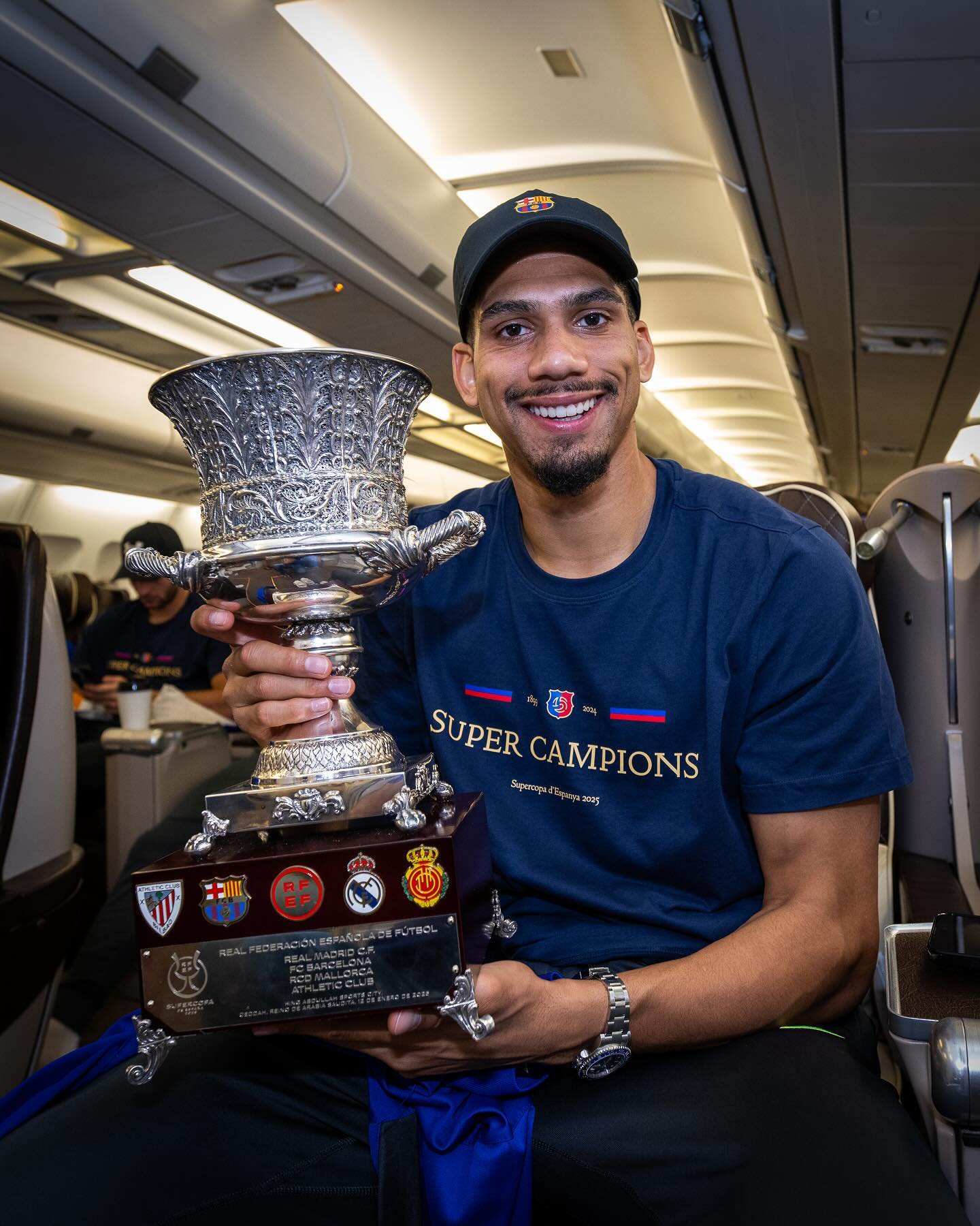 Ronald Araujo: Un Progreso Emocionante hacia la Recuperación y la Supercopa de España