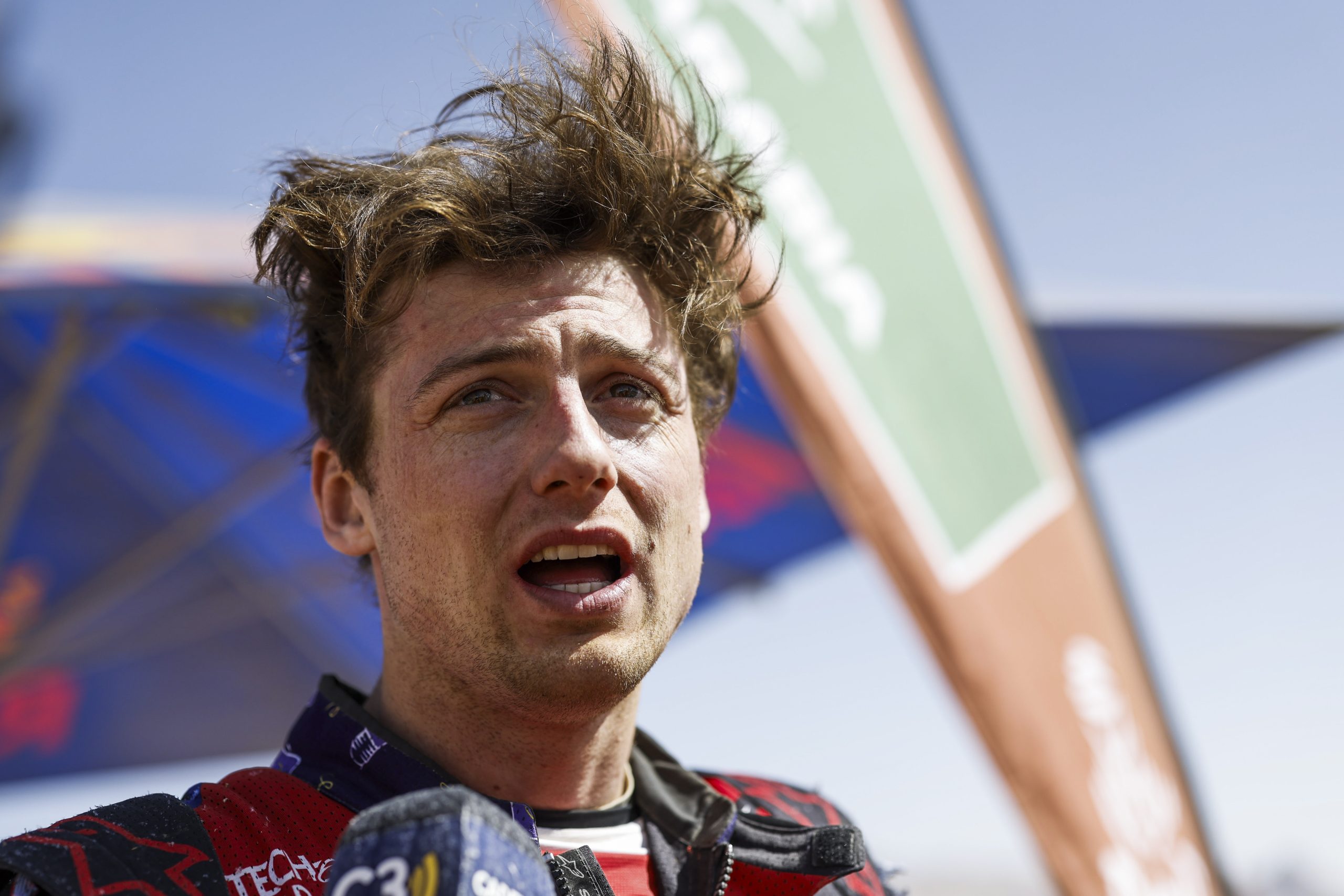 The Incredible Story of Tosha Schareina: From Helplessness to the Dakar Podium