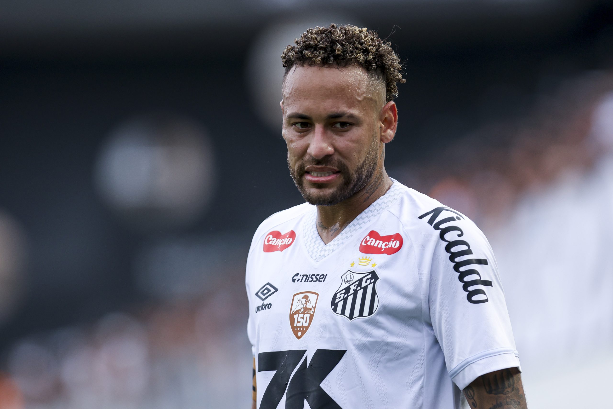 Neymar: Brazil's hope for the 2026 World Cup after his knee surgery Neymar: Brazil's hope for the 2026 World Cup after his knee surgery