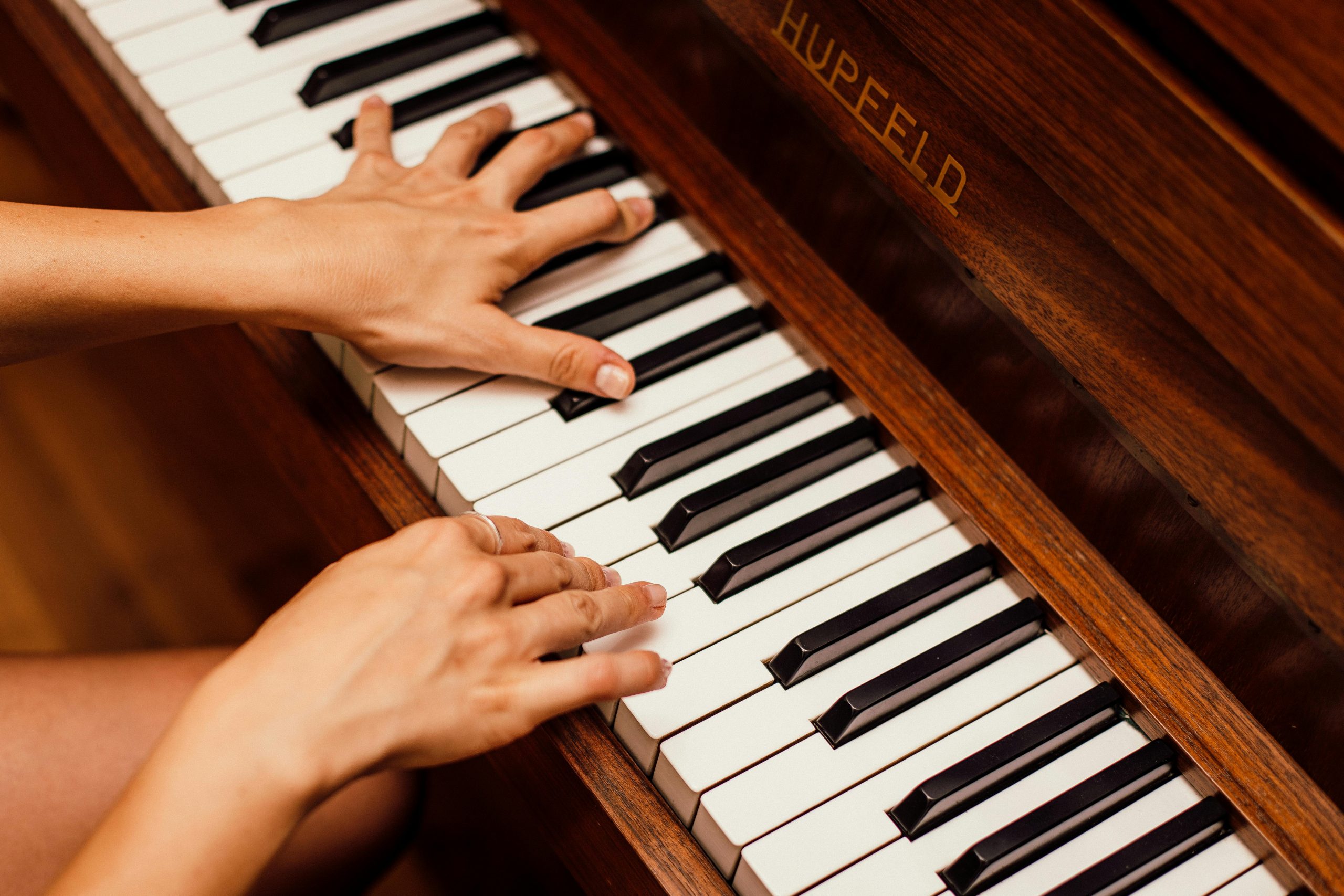 Discover the story of Jordi Marco Collell: The last piano tuner who fights for his family legacy