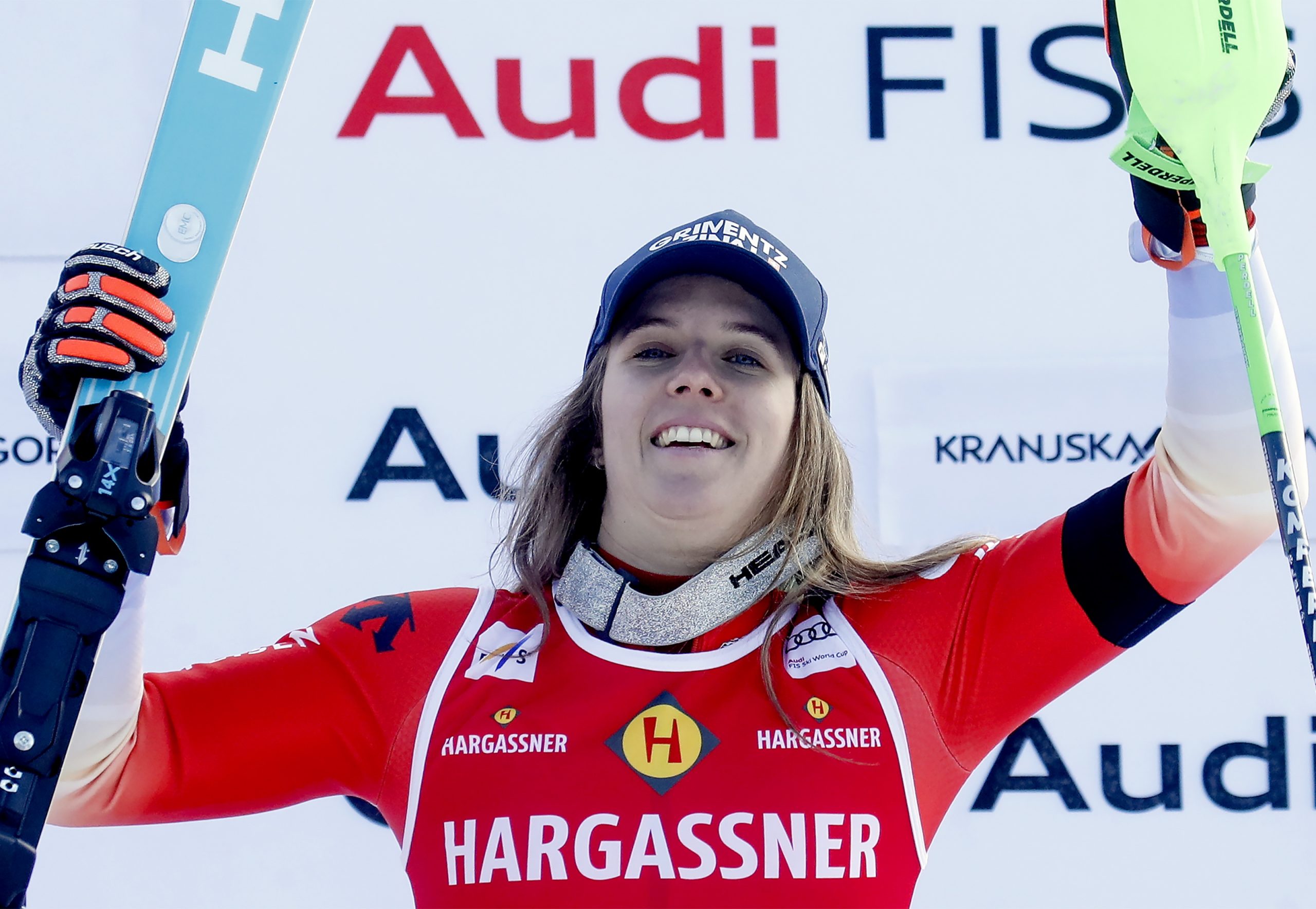Camille Rast Brilla en Kranjska Gora: Dos Victorias en 24 Horas que Desafían a Mikaela Shiffrin Camille Rast Brilla en Kranjska Gora: Dos Victorias en 24 Horas que Desafían a Mikaela Shiffrin