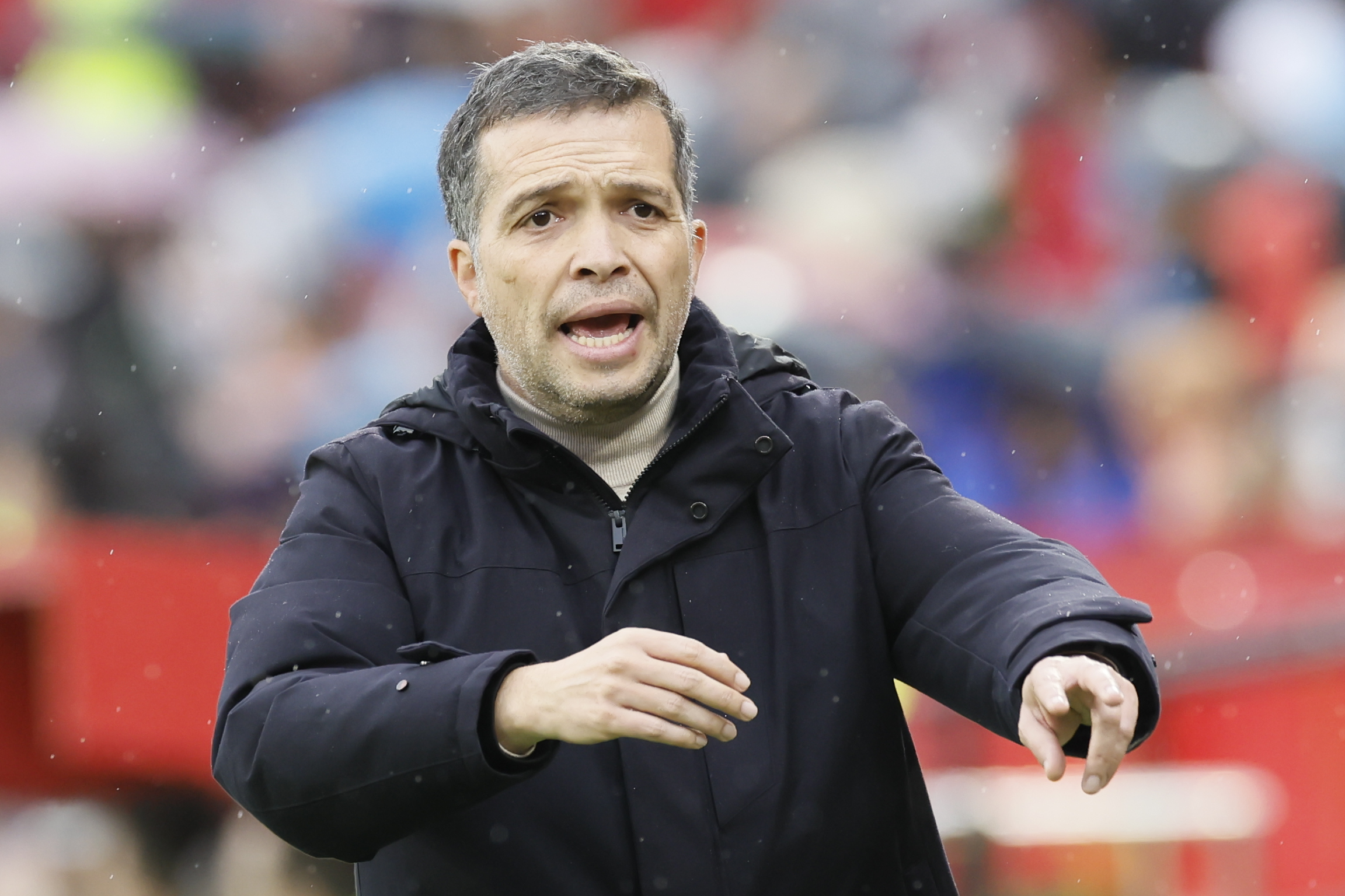 Luís Castro Provides Hope to Levante: His Victorious Debut in LaLiga and a Journey Towards Redemption Luís Castro Provides Hope to Levante: His Victorious Debut in LaLiga and a Journey Towards Redemption