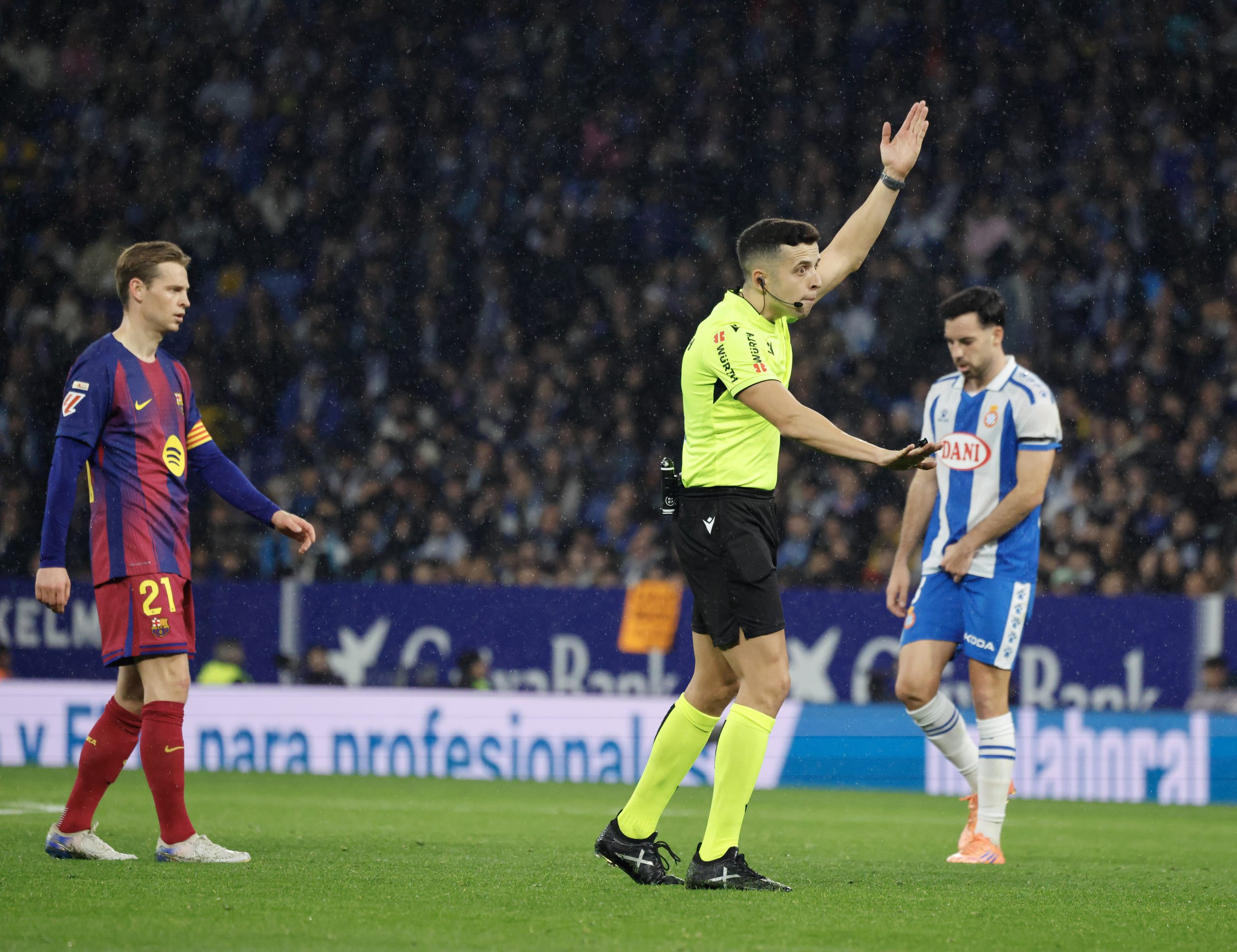 The Surprising Impact of Technology on Spanish Football Refereeing: A Fairer Future?