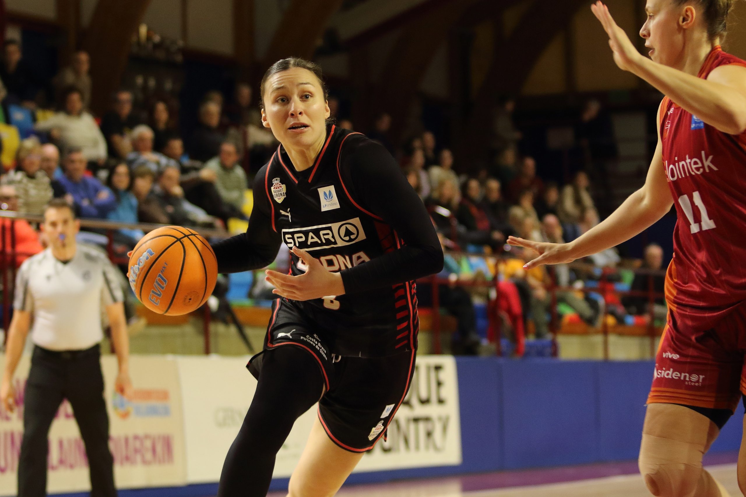 Casademont Zaragoza is established as winter champion in the Endesa Women's League: A disputed victory! Casademont Zaragoza is established as winter champion in the Endesa Women's League: A disputed victory!