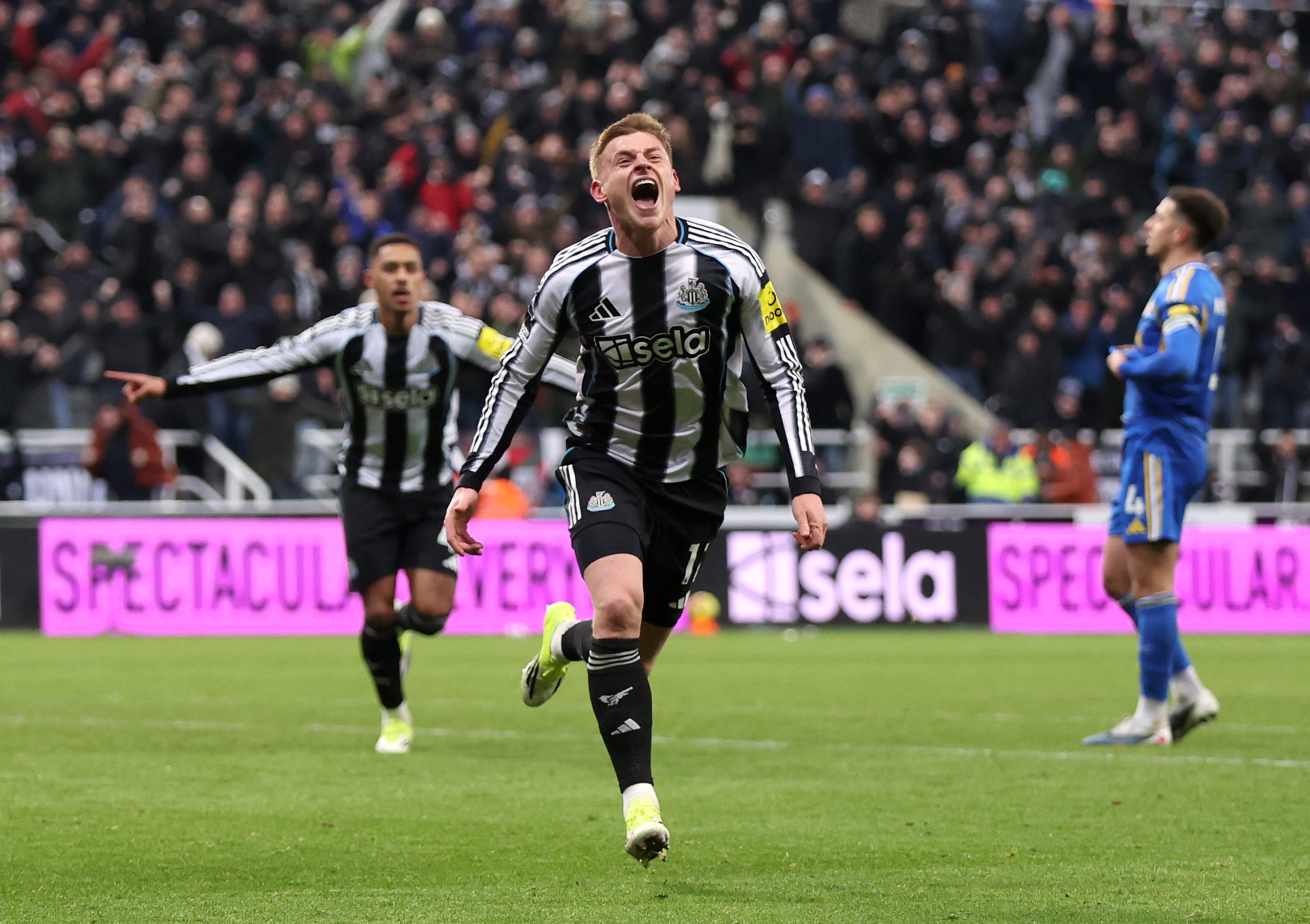 Leeds United vs Newcastle: Un épico duelo acaba en locura con un gol en el minuto 102
