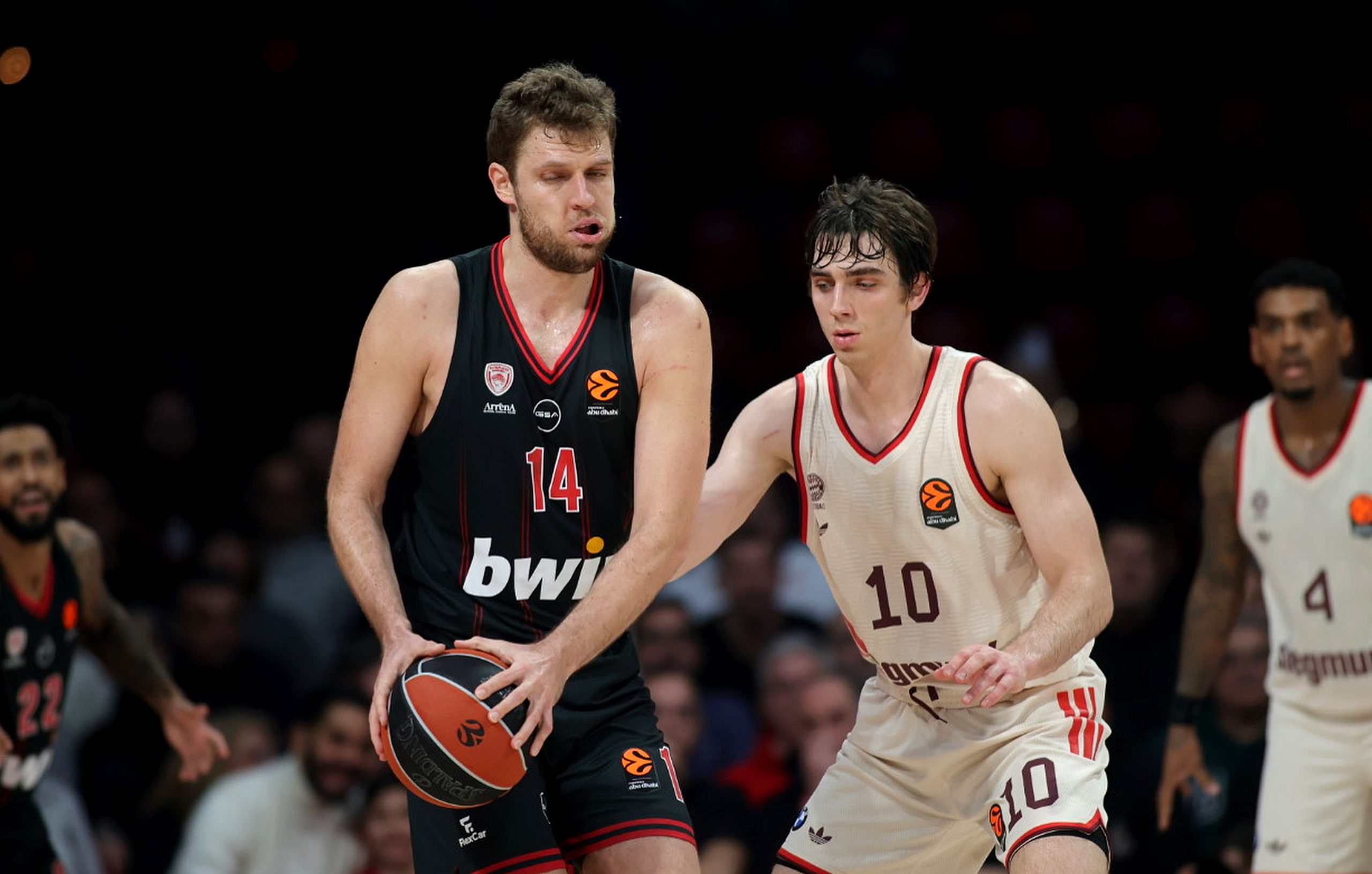 Sasha Vezenkov Shines in the Euroleague: The Bulgarian Achieves His Third MVP and Leaves His Mark in 2026!