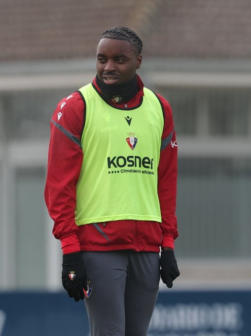 Osasuna se Prepara para el Duelo Clave: Enzo Boyomo Regresa y Benito Avanza en su Recuperación Osasuna se Prepara para el Duelo Clave: Enzo Boyomo Regresa y Benito Avanza en su Recuperación