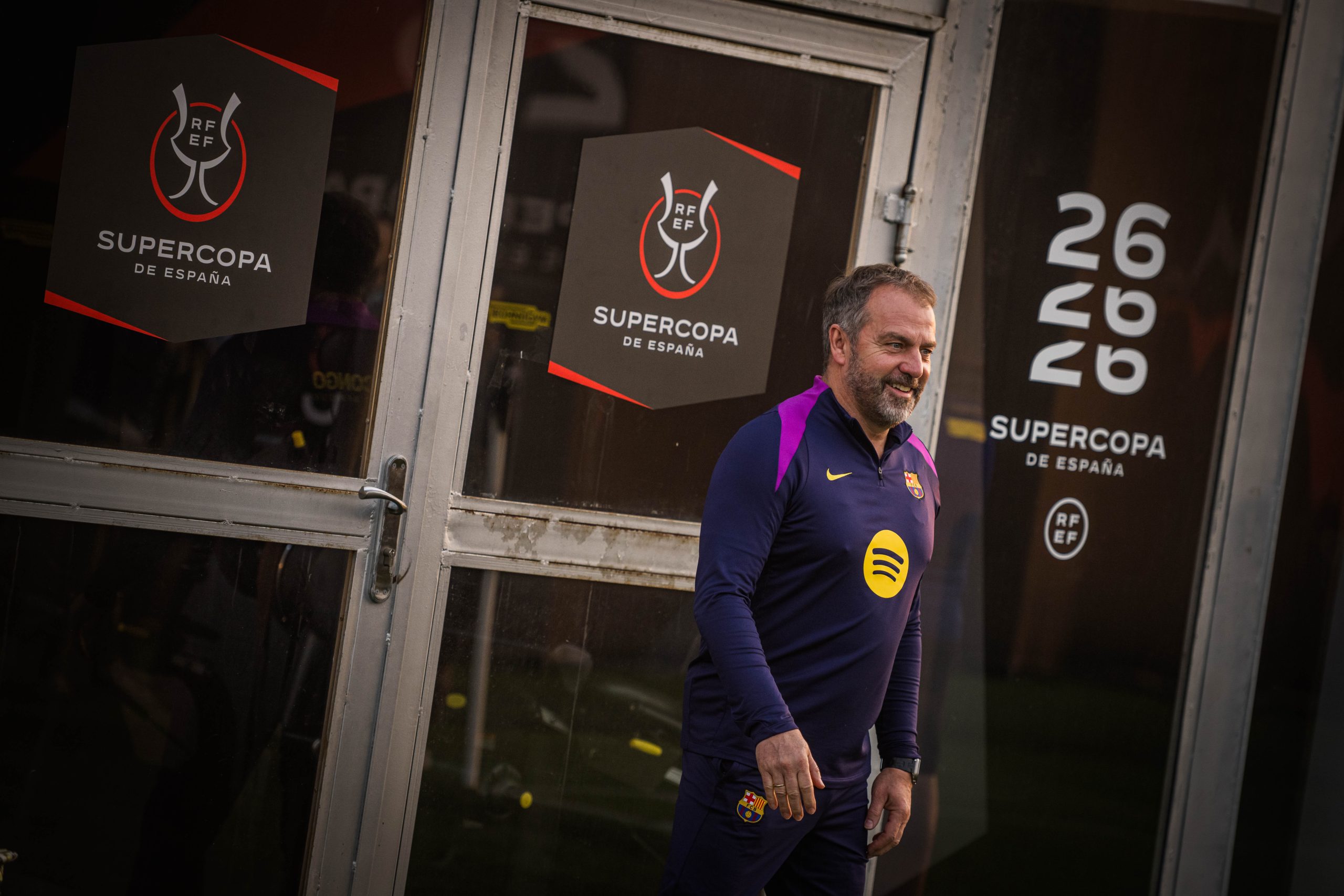 FC Barcelona Prepares for the Grand Final of the Spanish Super Cup: Key Decisions by Hansi Flick