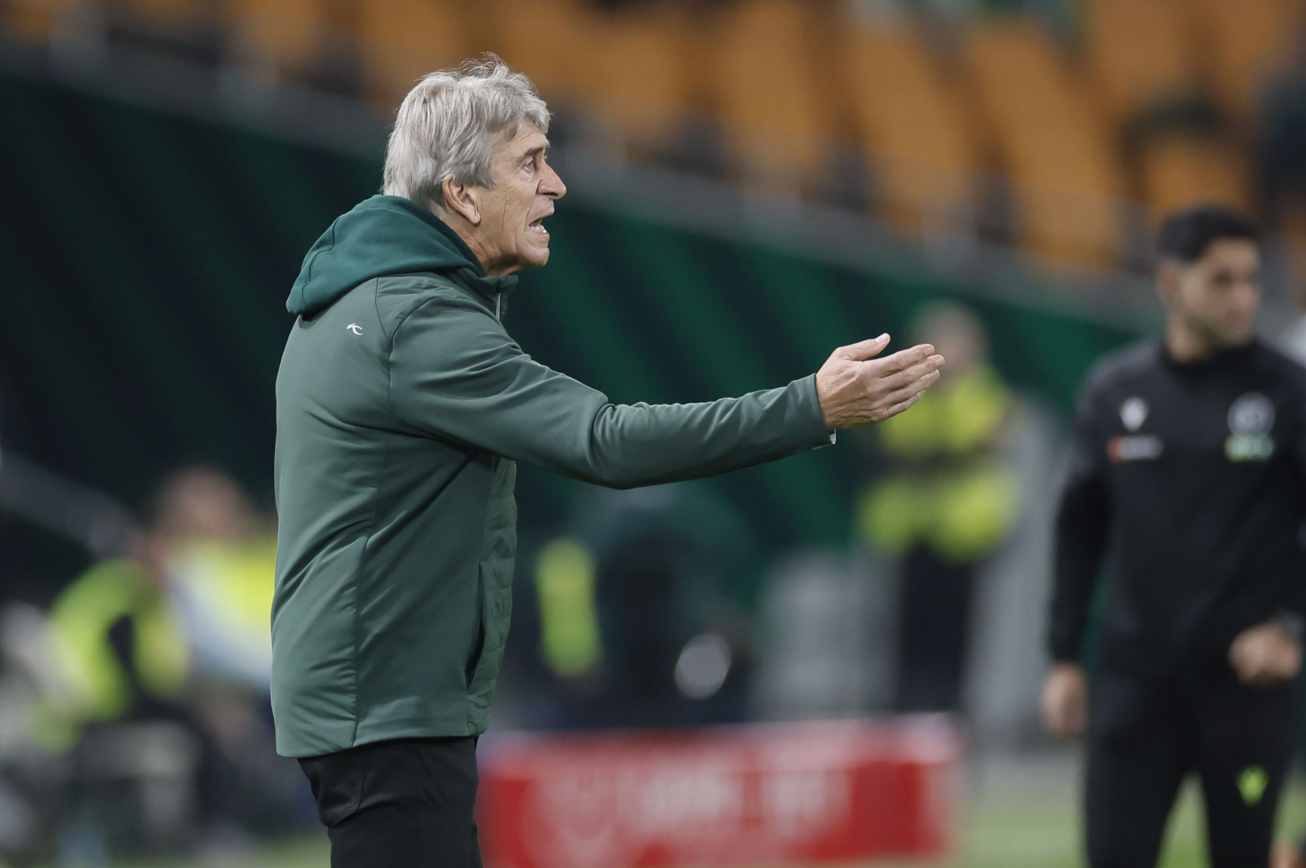 Betis prepares for a complicated challenge against Alavés