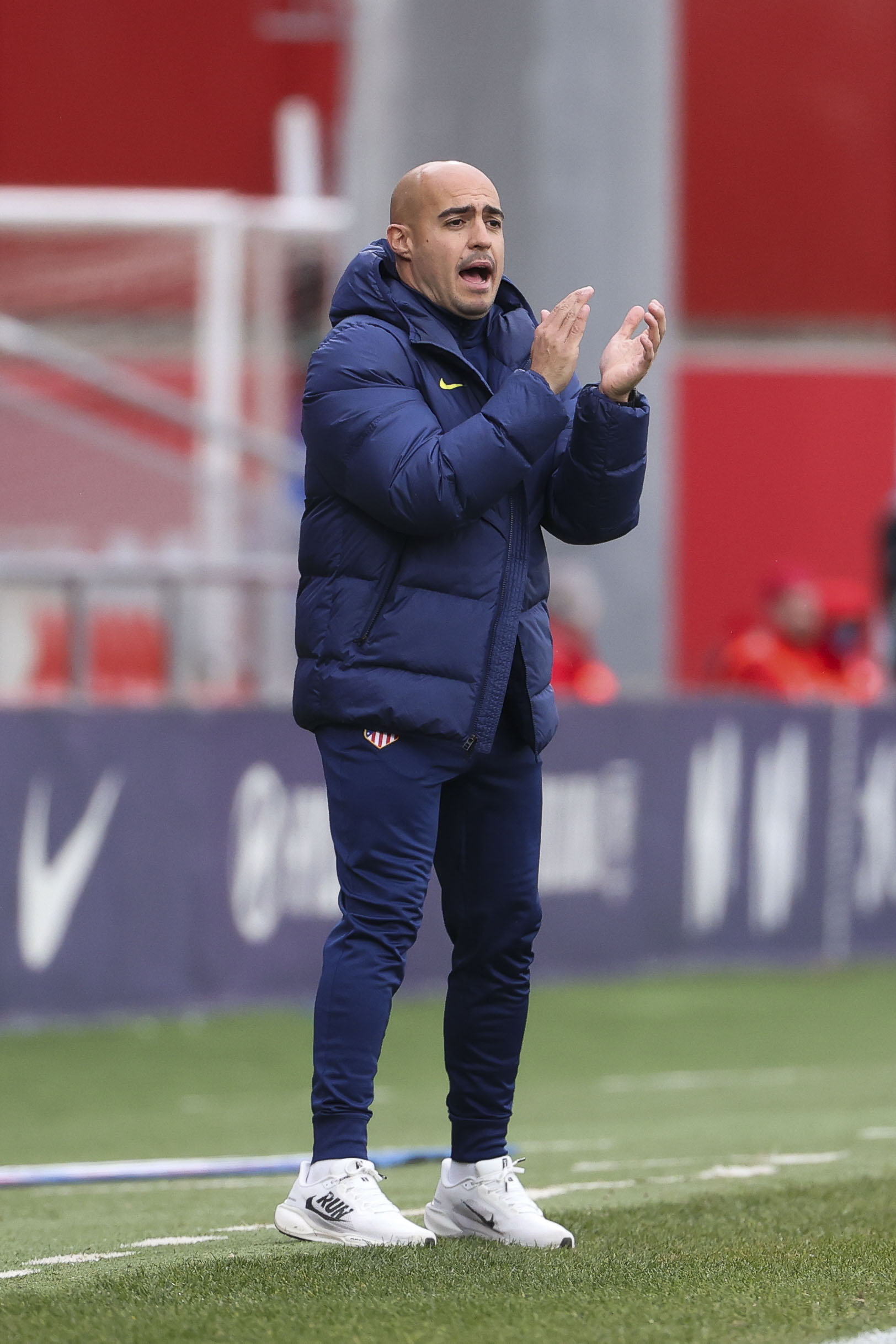 Earthquake in the Femenino Colchonero! Víctor Martín Dismissed after the Catastrophe in the Super Cup Earthquake in the Femenino Colchonero! Víctor Martín Dismissed after the Catastrophe in the Super Cup