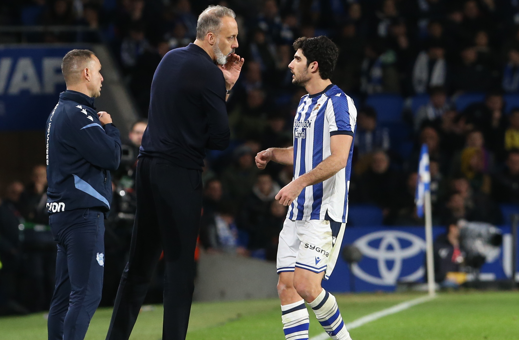 Dream January for Real Sociedad: Matarazzo, Remiro and Guedes, Nominated for the Highest in LaLiga