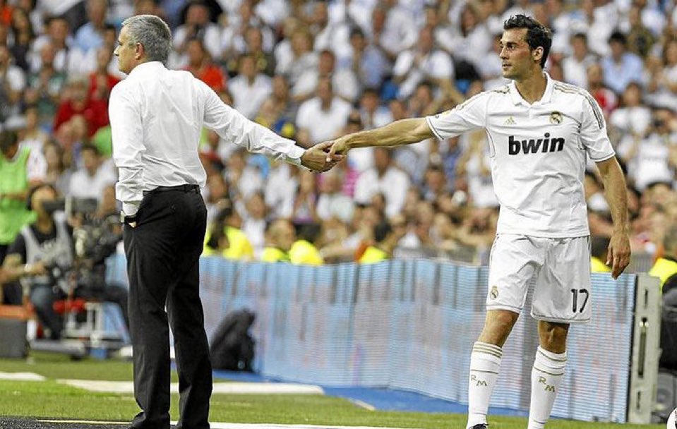 El Destino de Mourinho en Manos de su Ex Pupilo: Arbeloa, el Guardián del Futuro del 'Special One'