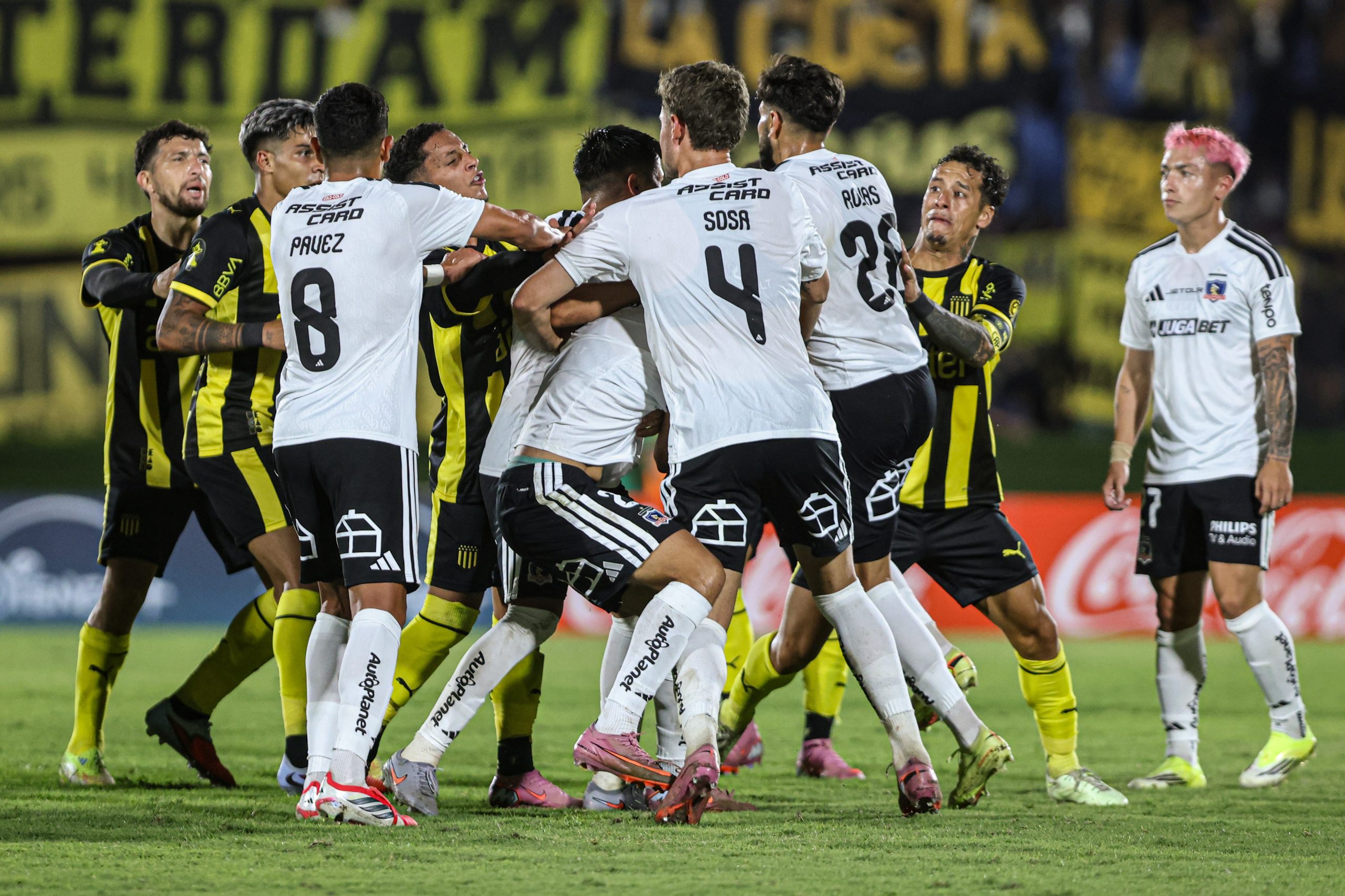 Colo Colo y Peñarol protagonizan un drama de penaltis en la Serie Río de la Plata
