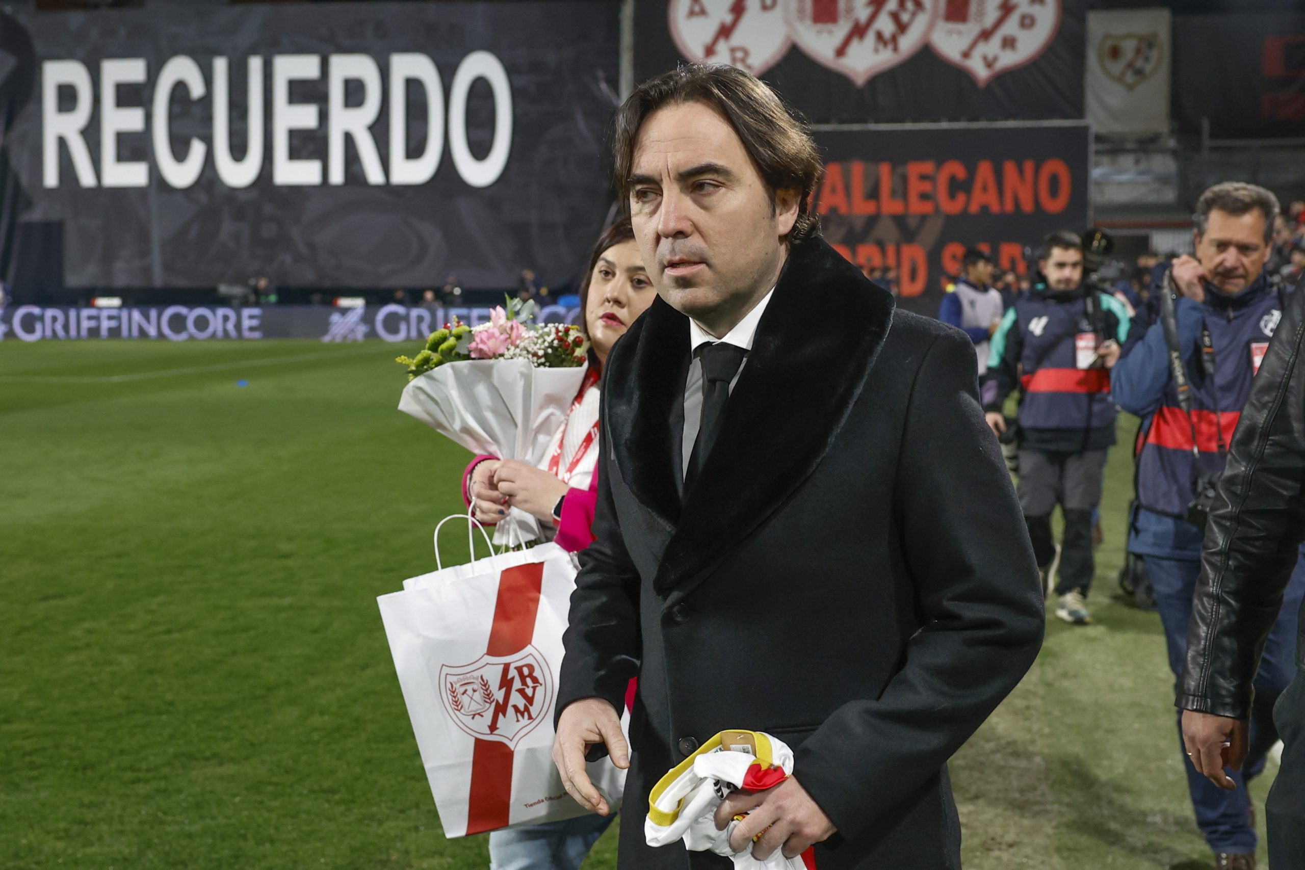 Una tormenta de problemas para el Rayo Vallecano: El partido se juega en Butarque Una tormenta de problemas para el Rayo Vallecano: El partido se juega en Butarque
