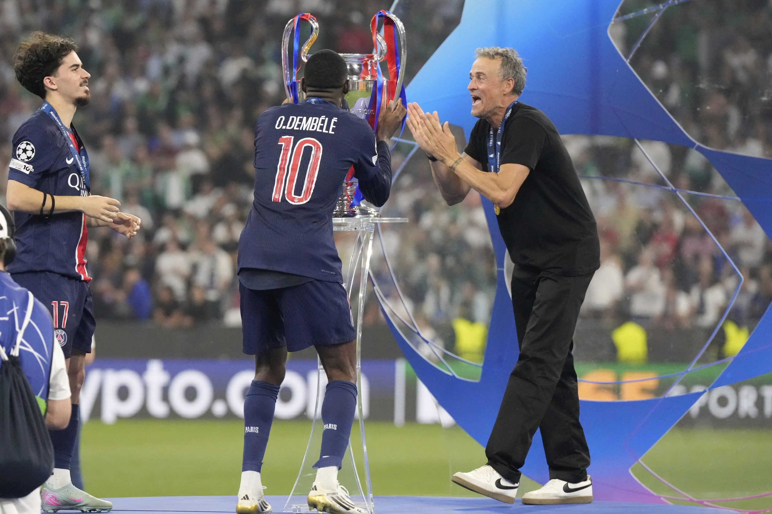 The Controversy at PSG: Dembélé and Luis Enrique in the Eye of the Hurricane The Controversy at PSG: Dembélé and Luis Enrique in the Eye of the Hurricane