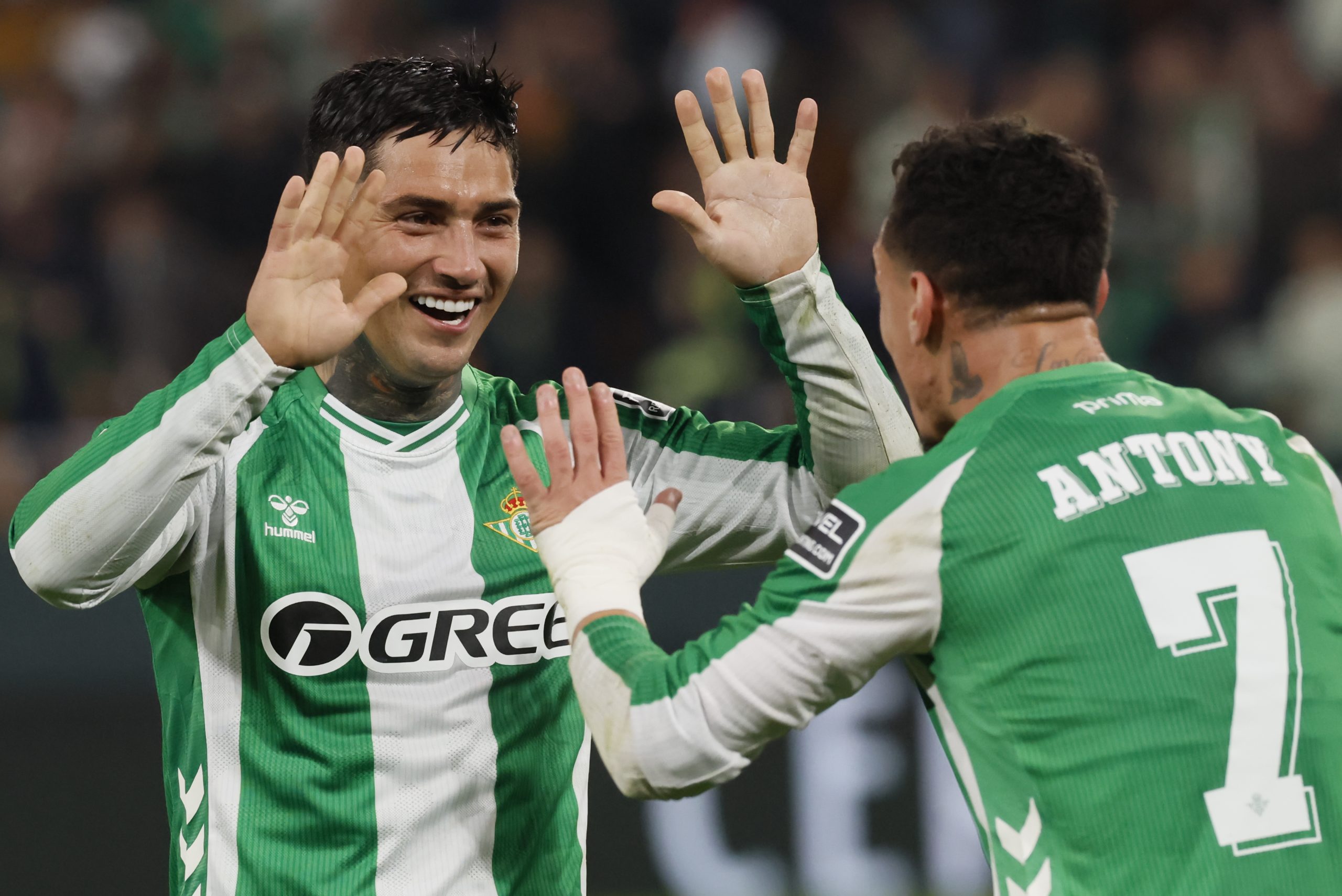Son Moix, Battlefield: Mallorca Seeks Salvation against a Betis in Full Form