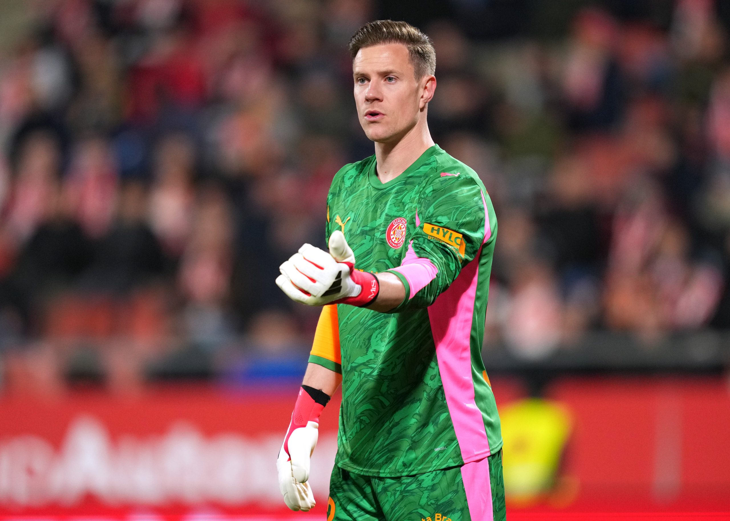¡Ter Stegen, KO Inesperado! Lesión Muscular en Girona Enciende las Alarmas