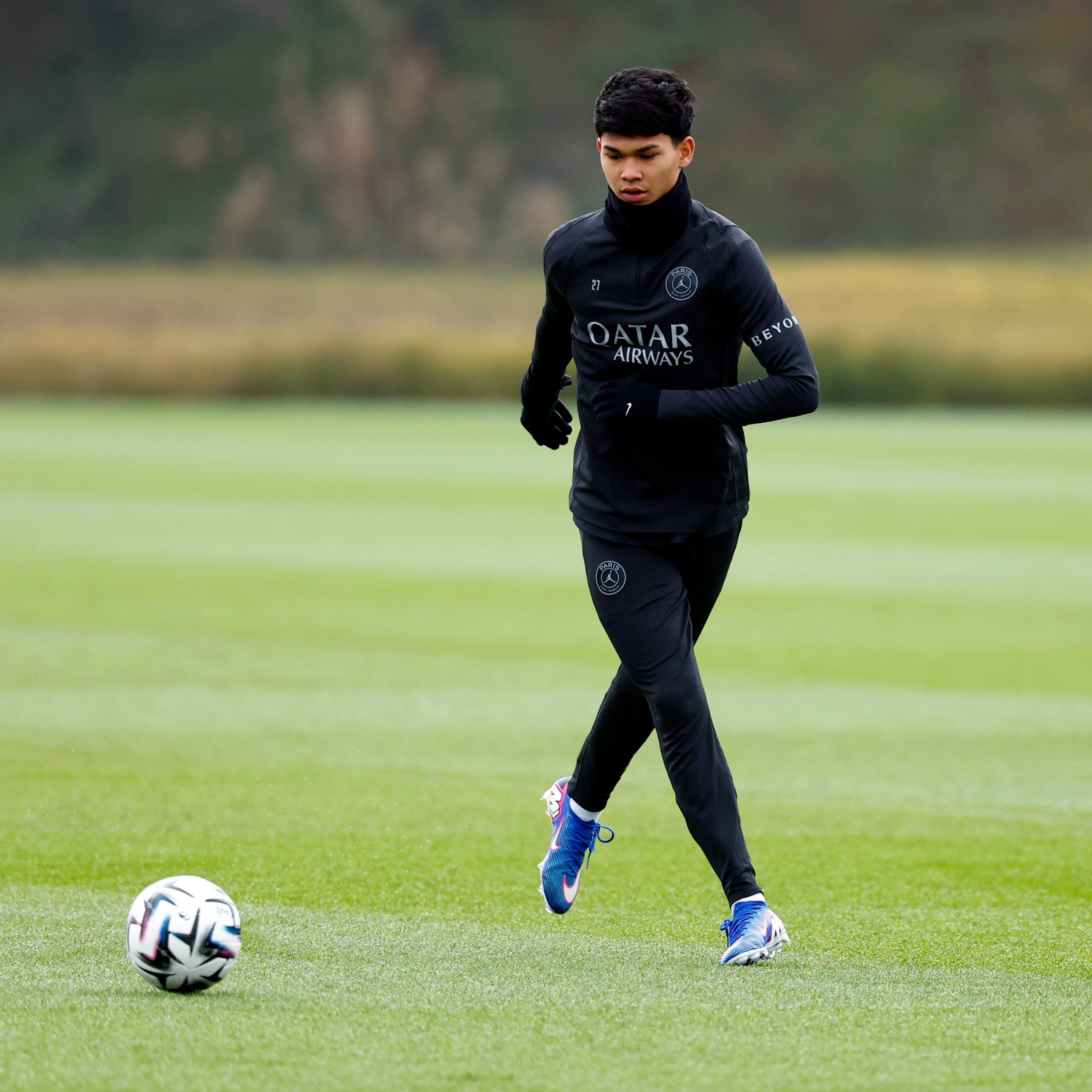 Pedro Fernández Sarmiento, PSG's new signing, joins the battle in Ligue 1 Pedro Fernández Sarmiento, PSG's new signing, joins the battle in Ligue 1