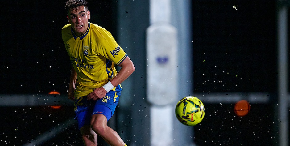 The key duel on the island: Las Palmas and Burgos in a fierce fight for direct promotion in LaLiga SmartBank 2026