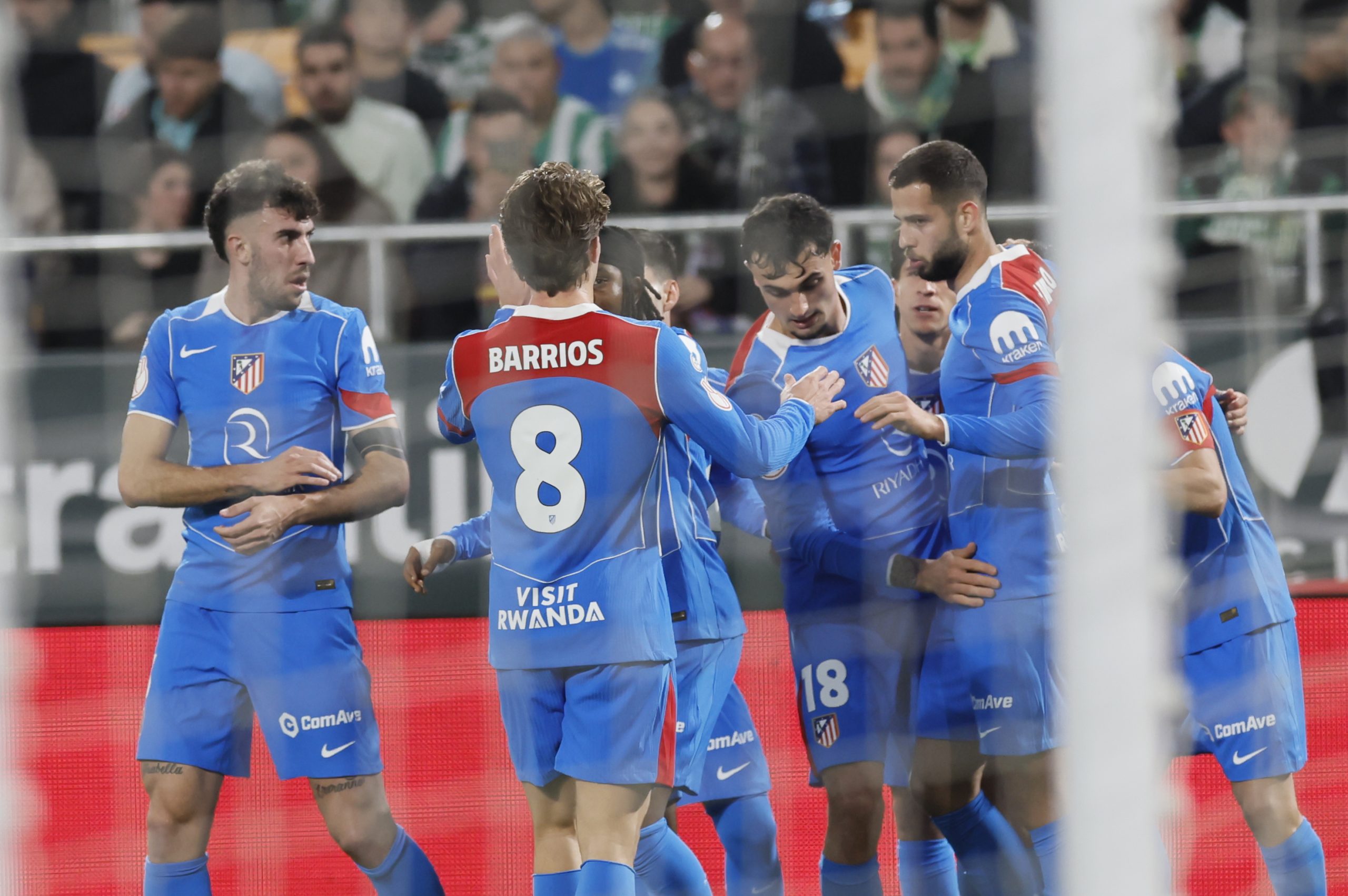 Atlético de Madrid shines in a night of strategy and goals