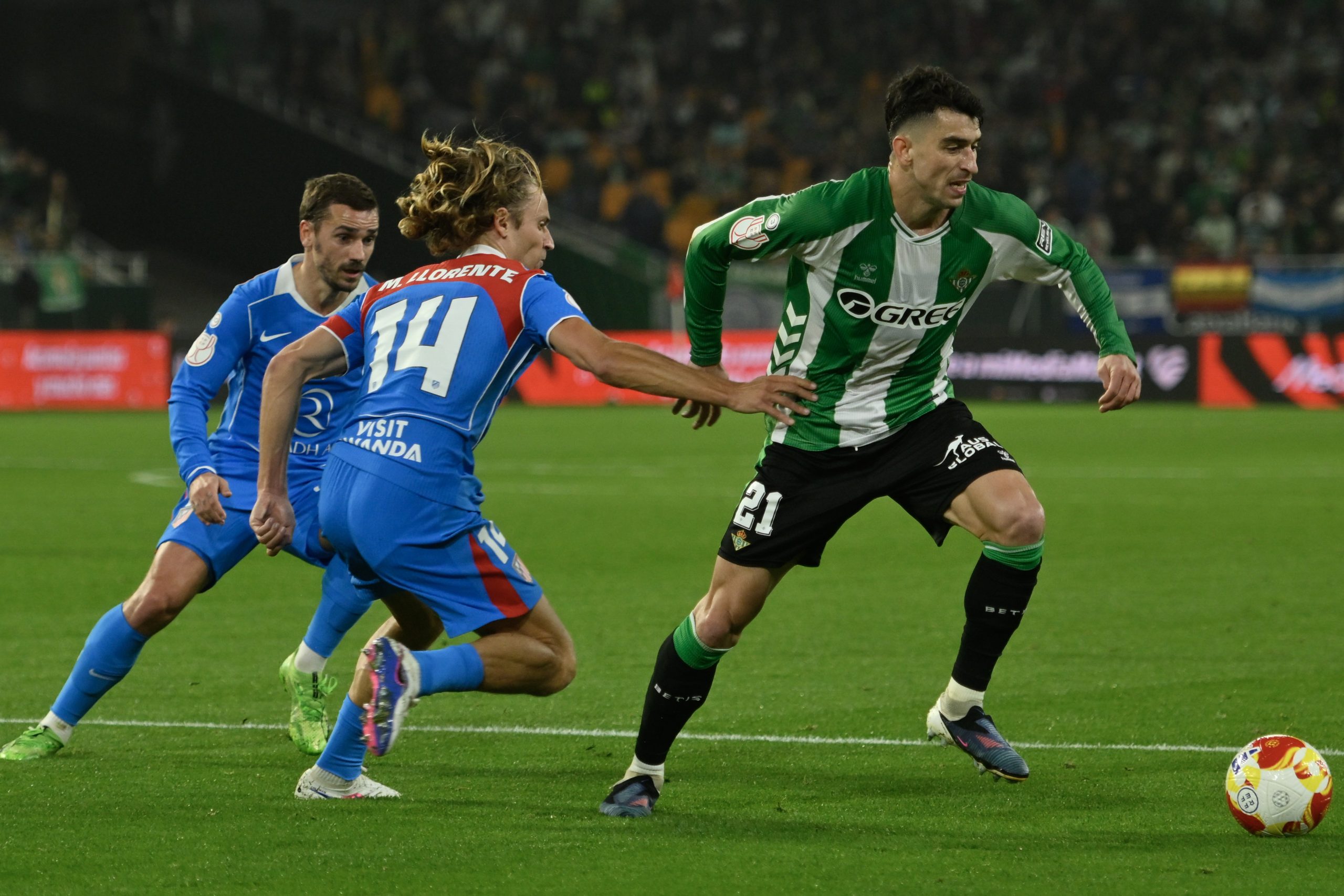 The excitement is in the air! The draw for the semi-finals of the Copa del Rey and the Copa de la Reina is approaching
